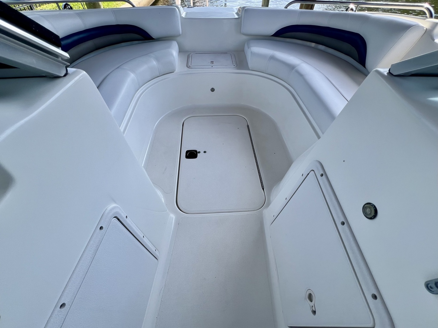 2013 Hurricane SunDeck 187 OB - Image 44