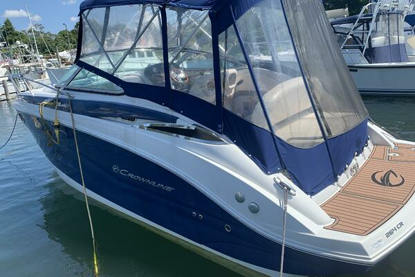 2018 Crownline 264 CR