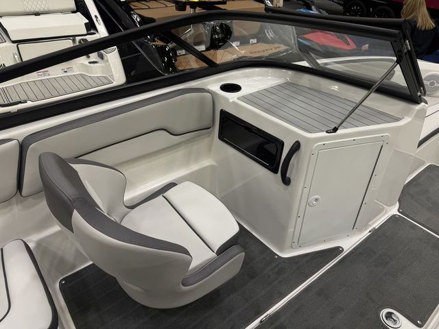 2026 Yamaha Boats SX190 - 18