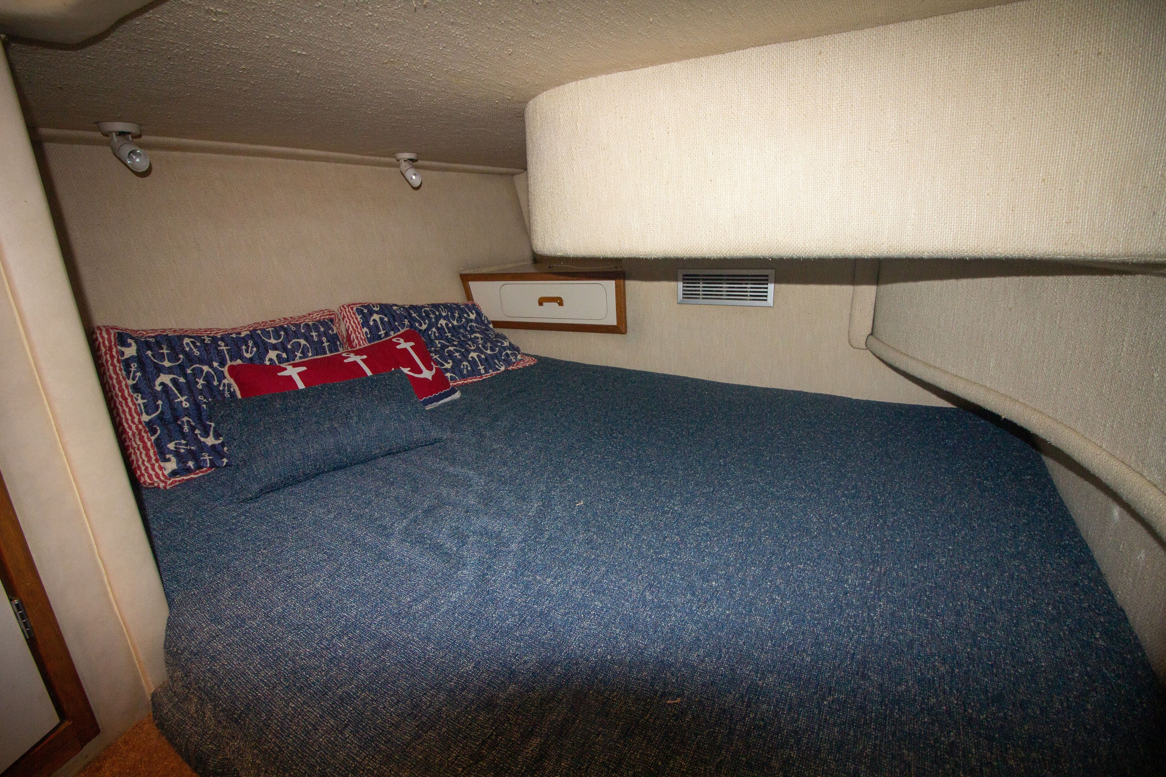 1993 Sea Ray 440 Express Bridge - 50