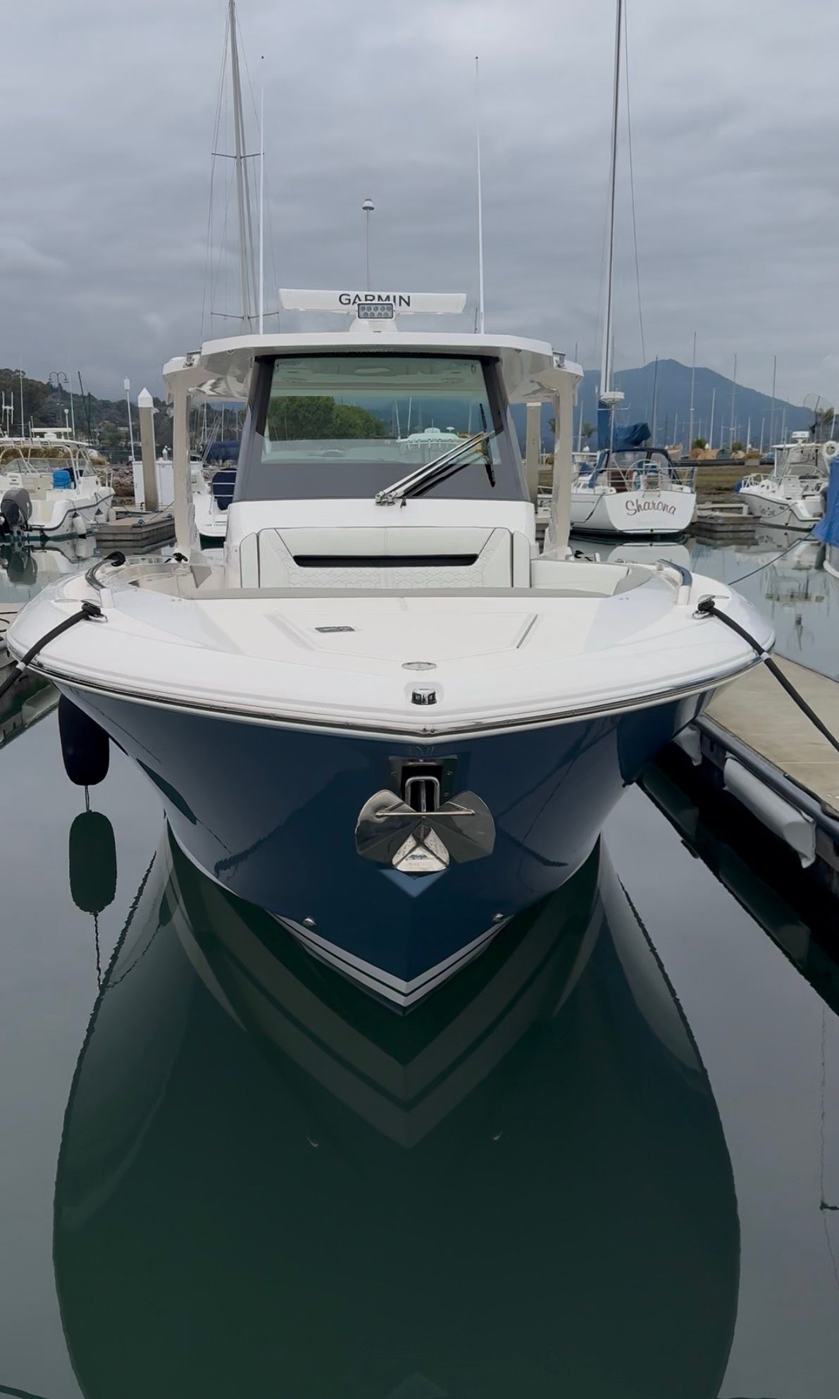2024 Tiara Yachts 34 LS - 20