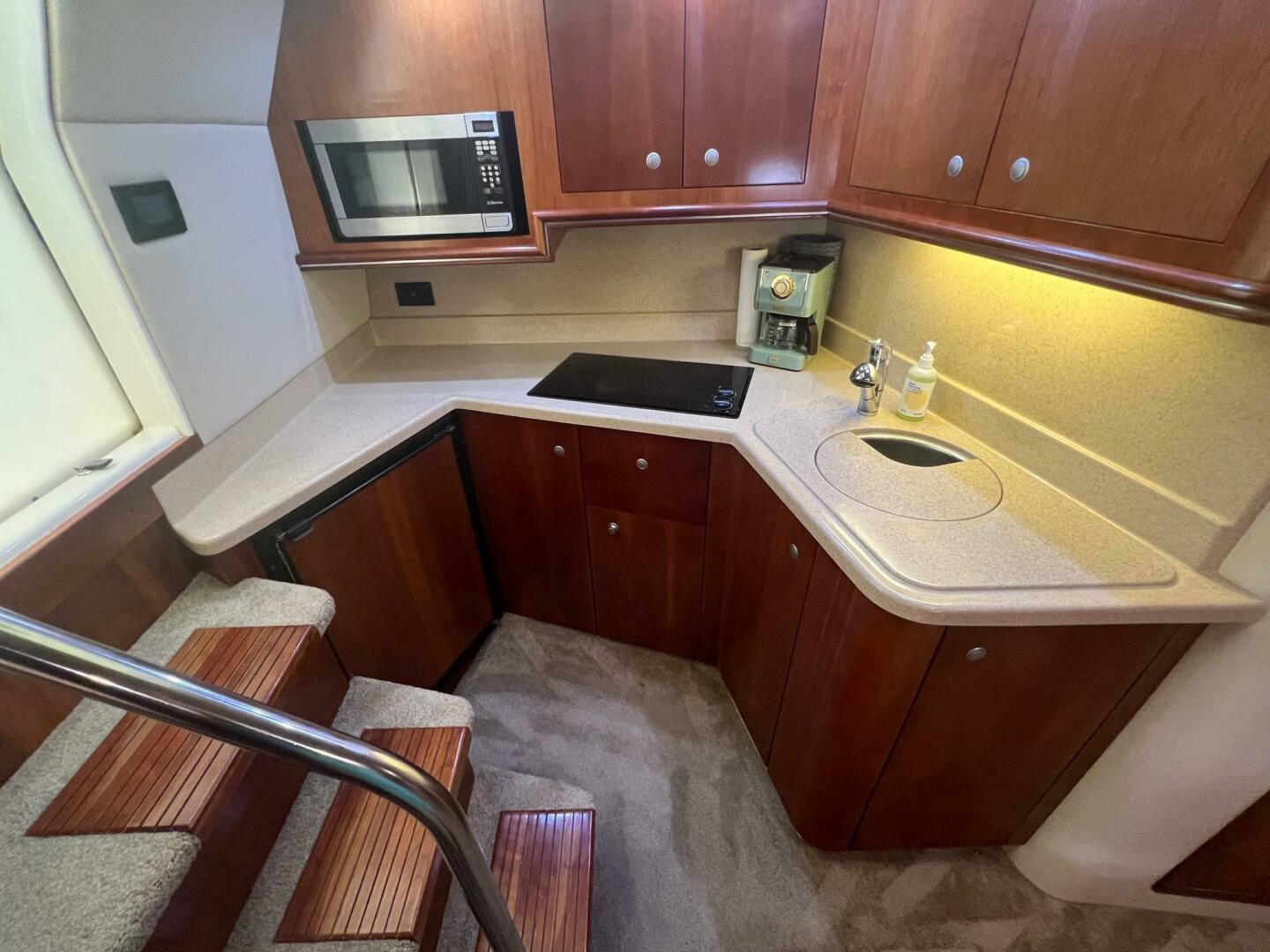2007 Cruisers Yachts 340 Express - Image 25