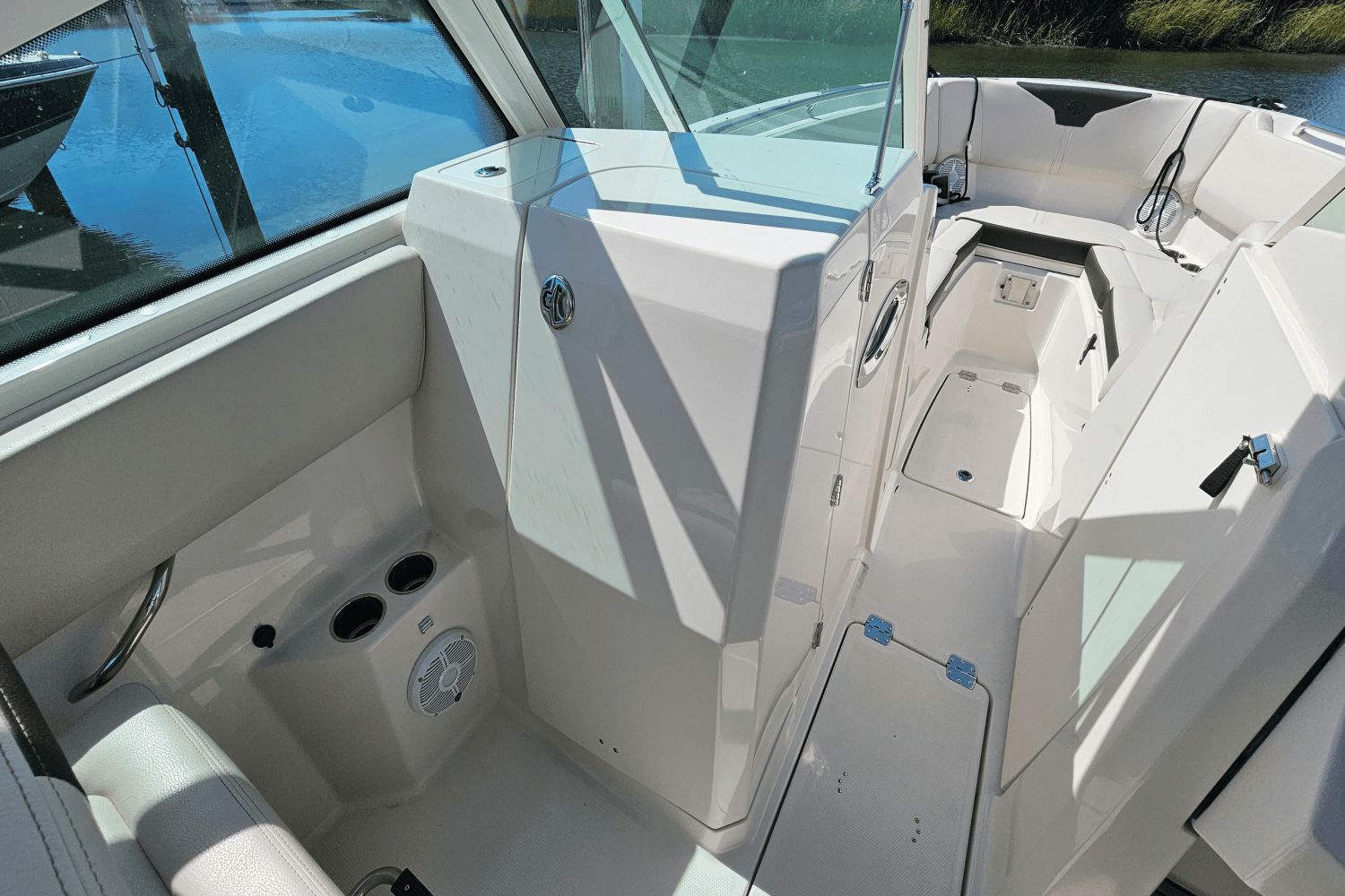 2023 Sailfish 276 DC - 28