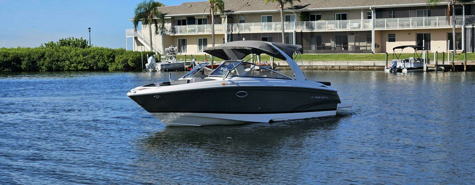 2010 Regal 2700 - Image 32
