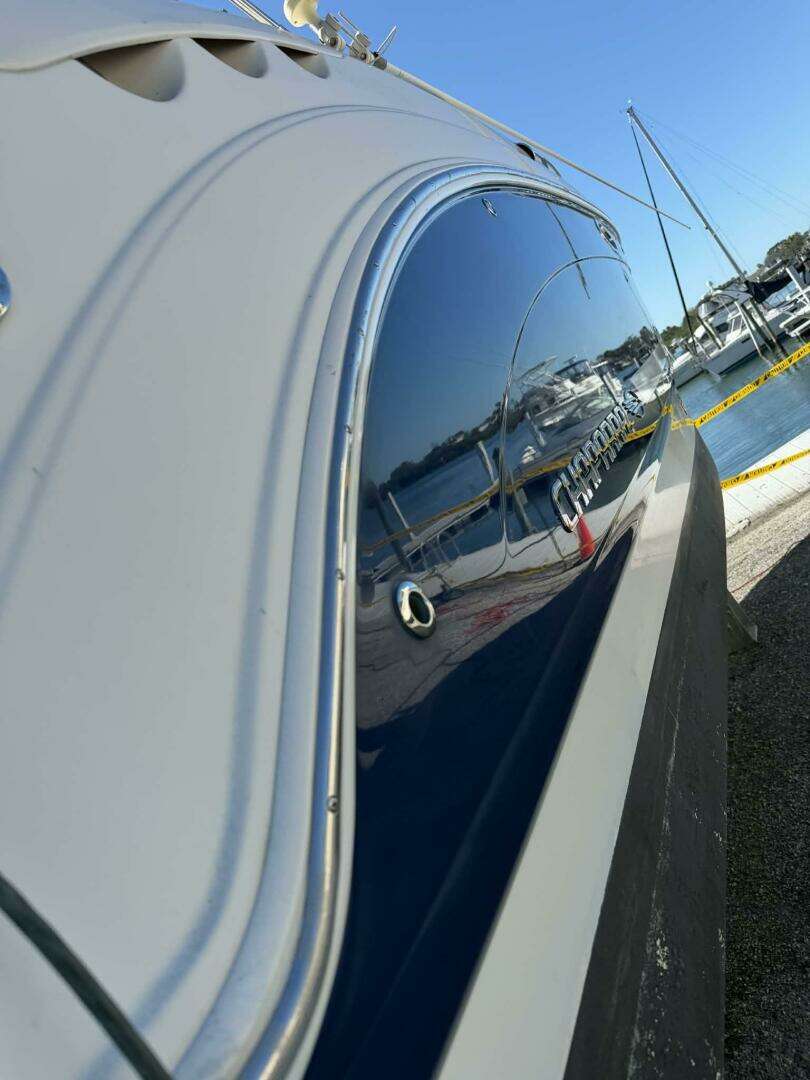2008 Chaparral 250 Signature - Image 10