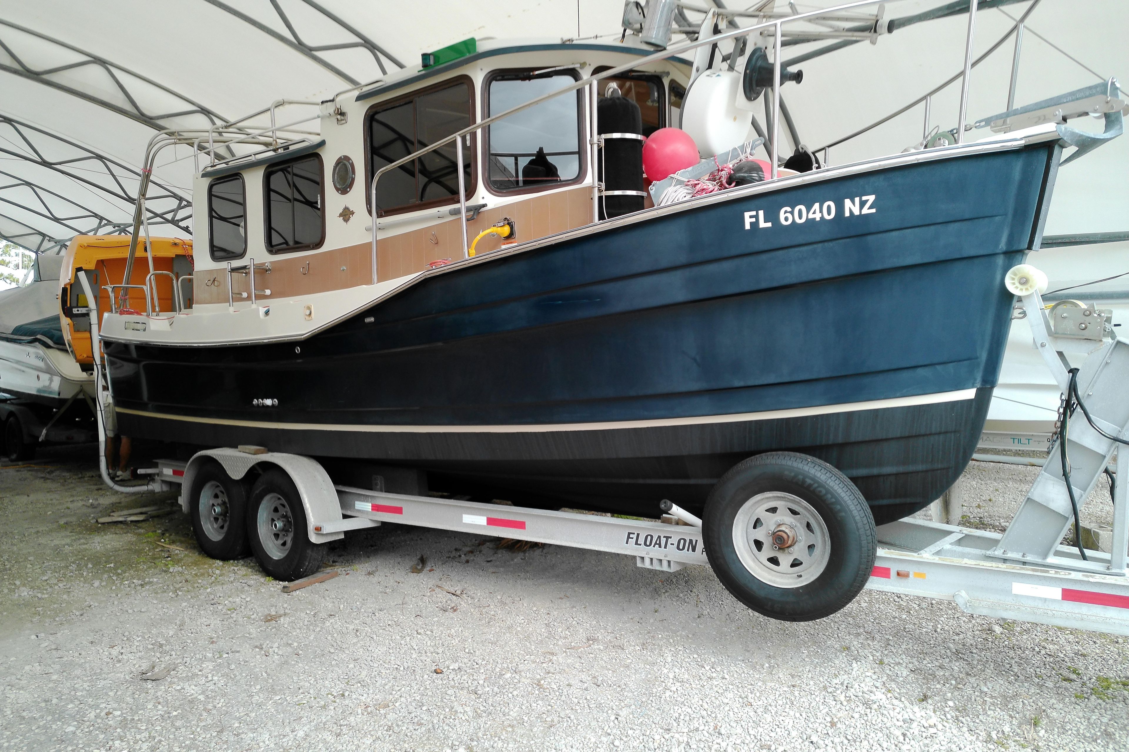 2010 Ranger Tugs R-25
