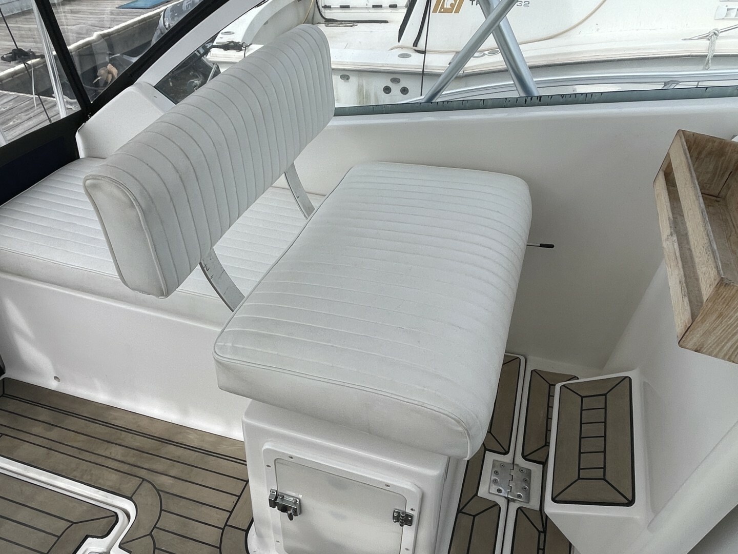 2007 Luhrs 31 Open - Image 29