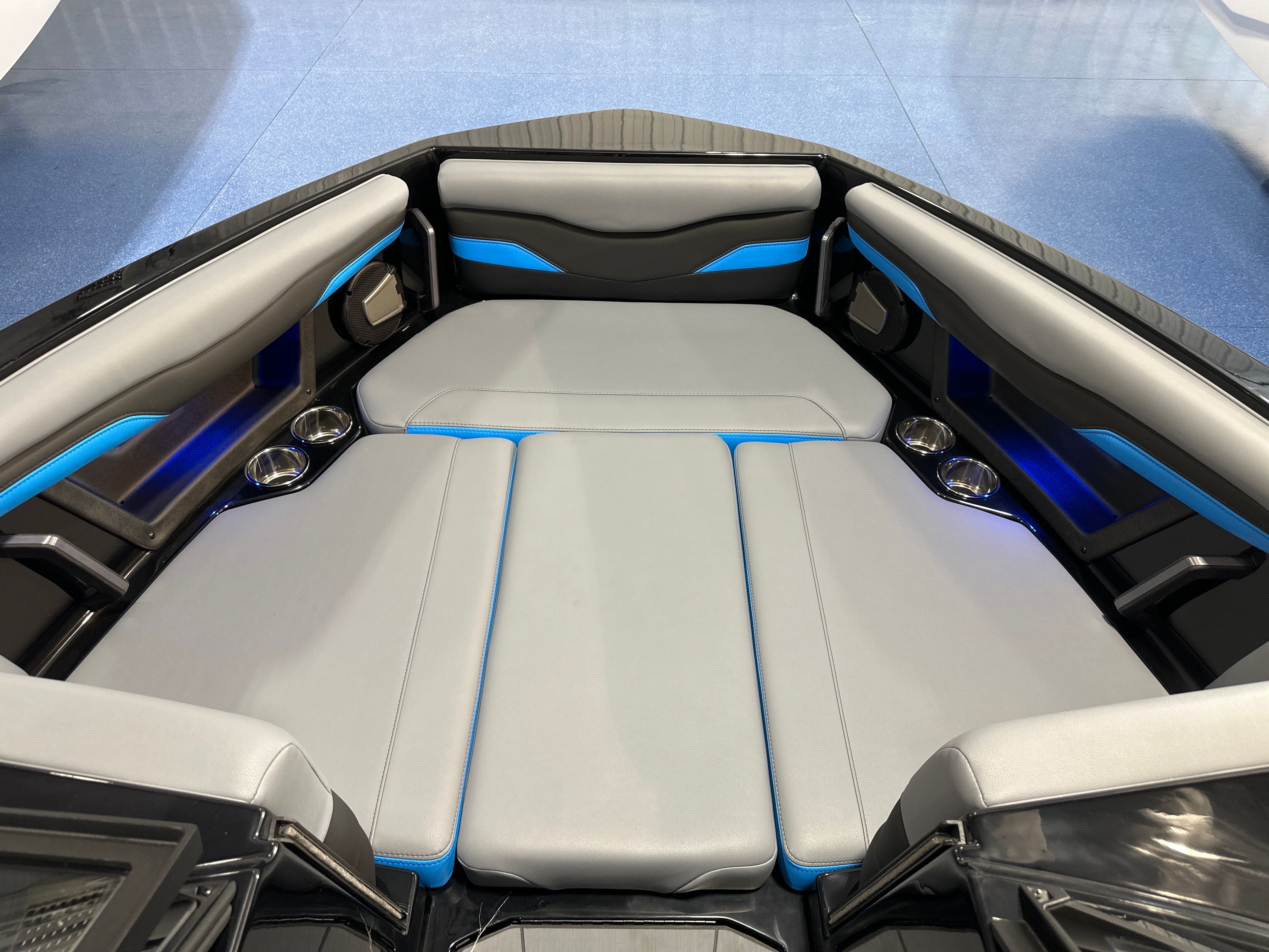 2026 Axis T235 - 9