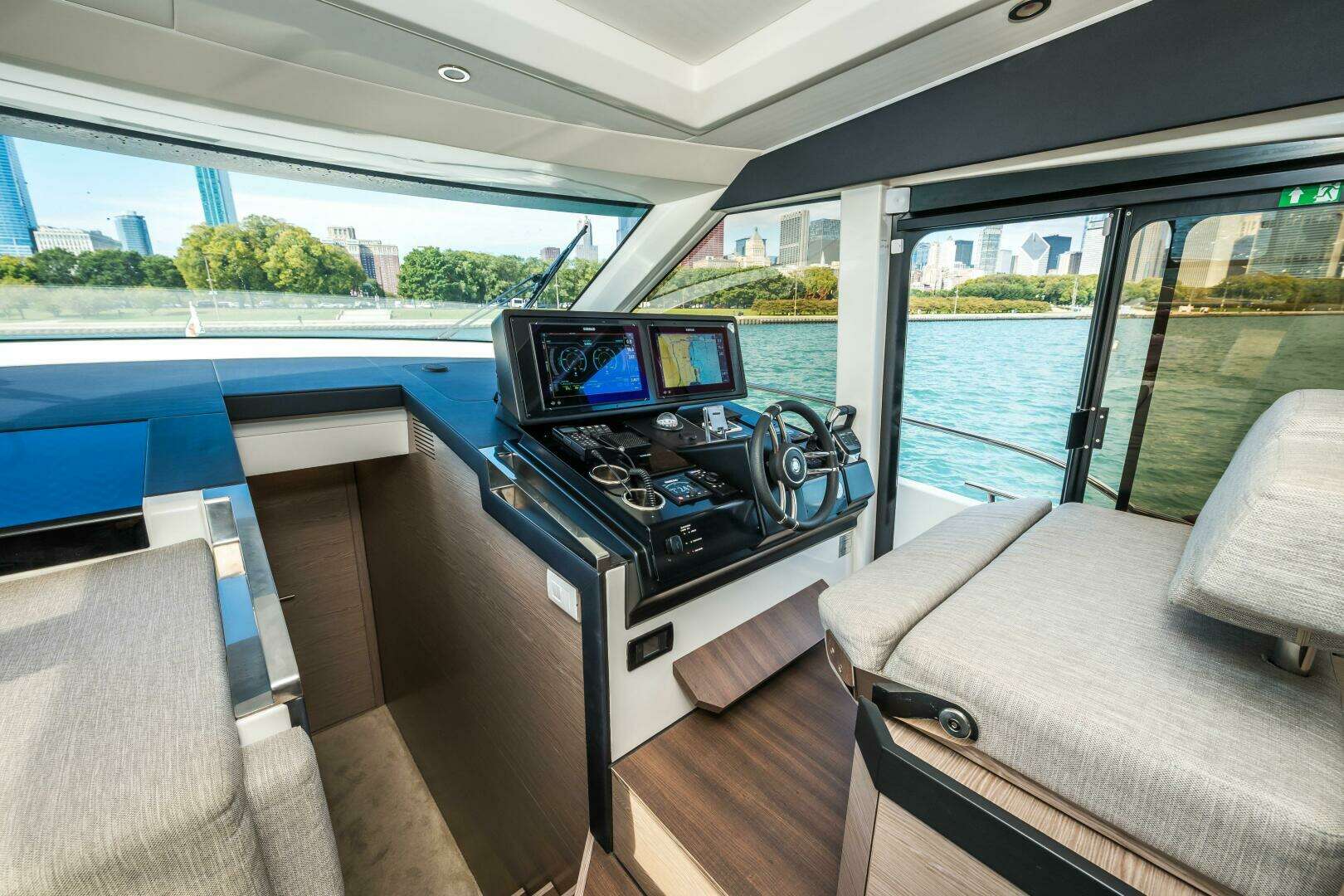 2024 Greenline 45 Coupe HYBRID - Image 11