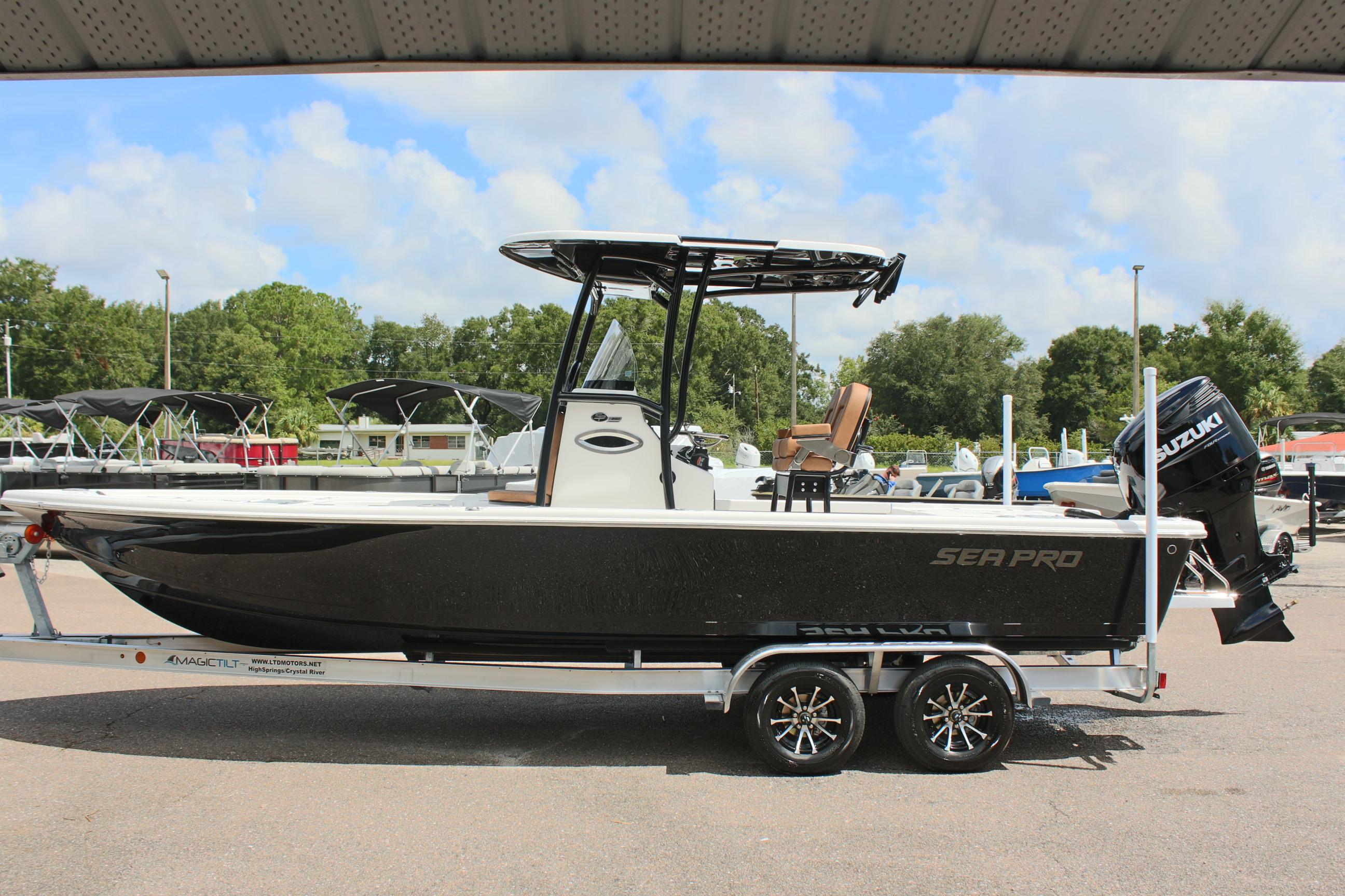 2025 Sea Pro 250 Bay