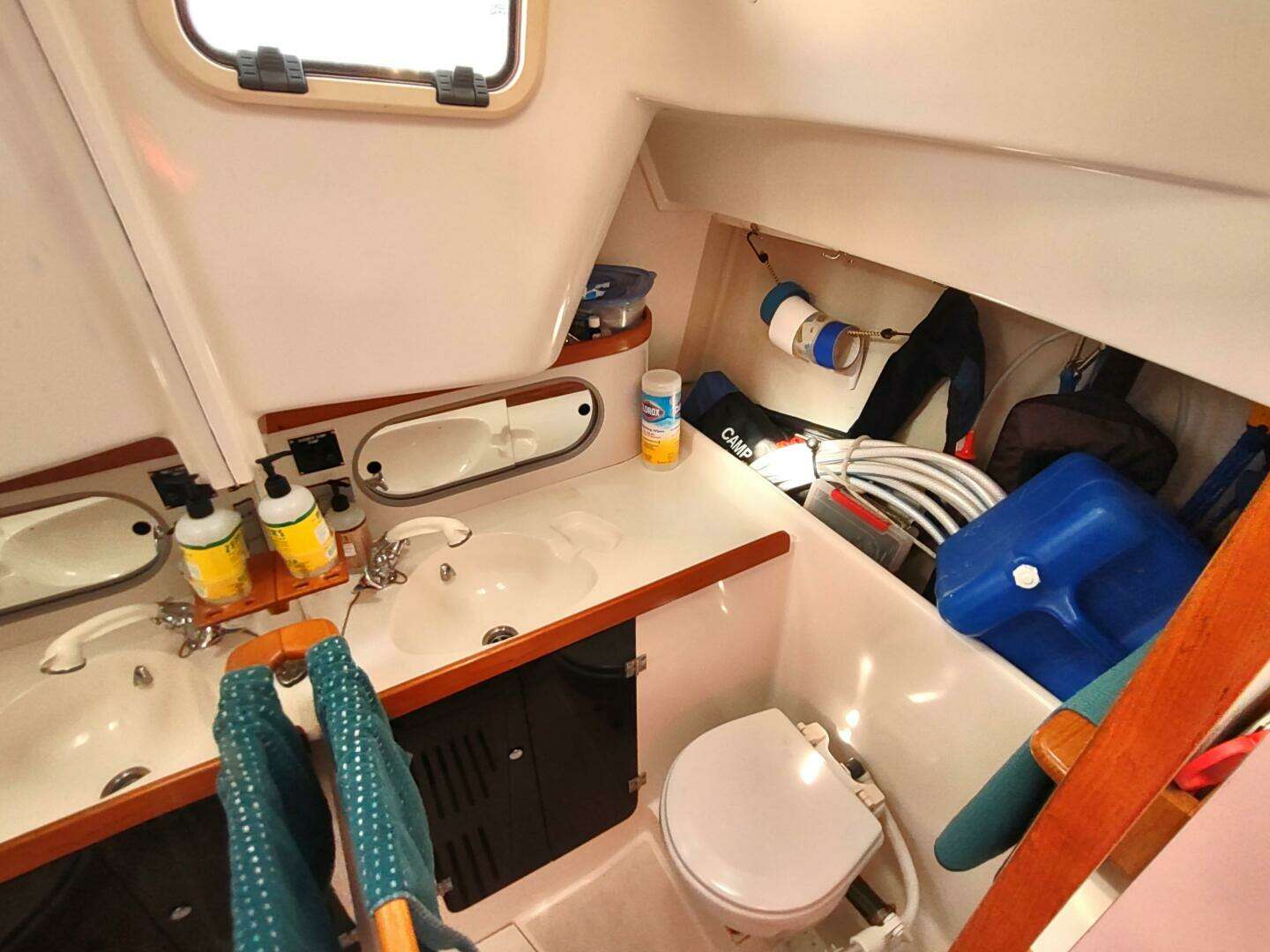 1998 J Boats J/32 - Image 17