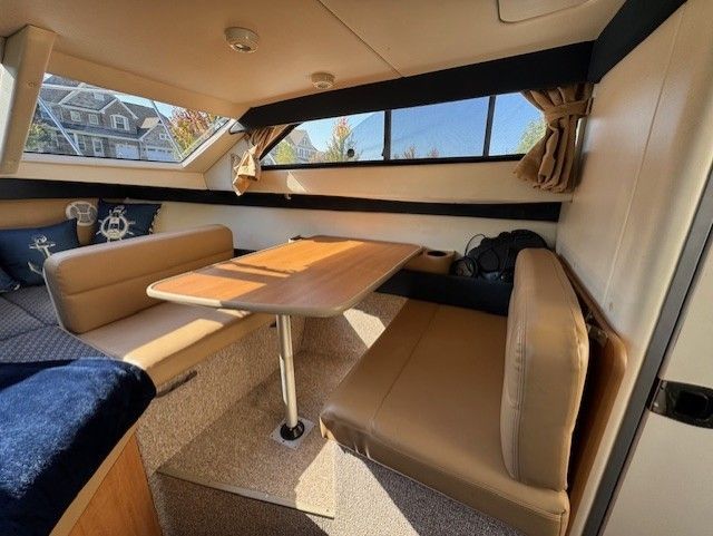 2007 Bayliner Discovery 246 - 30