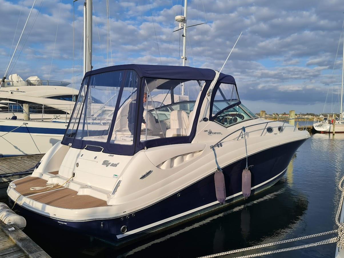 2006 Sea Ray 375 Sundancer