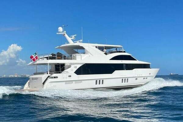 2024 Hargrave Raised Pilothouse