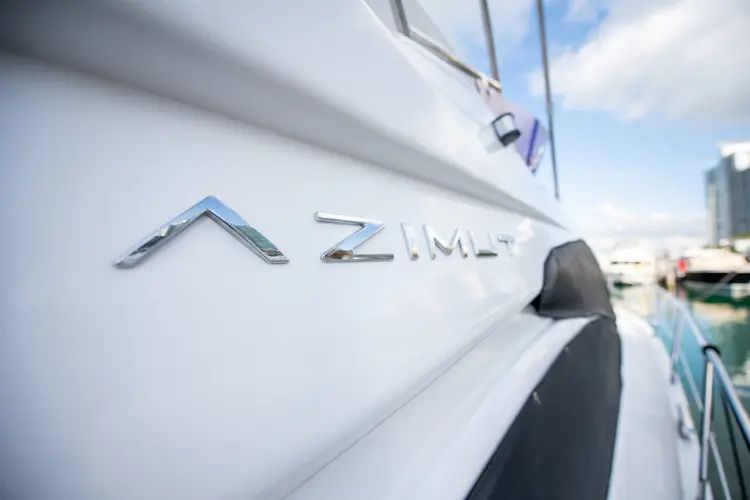 2017 Azimut 42 Fly - Image 15
