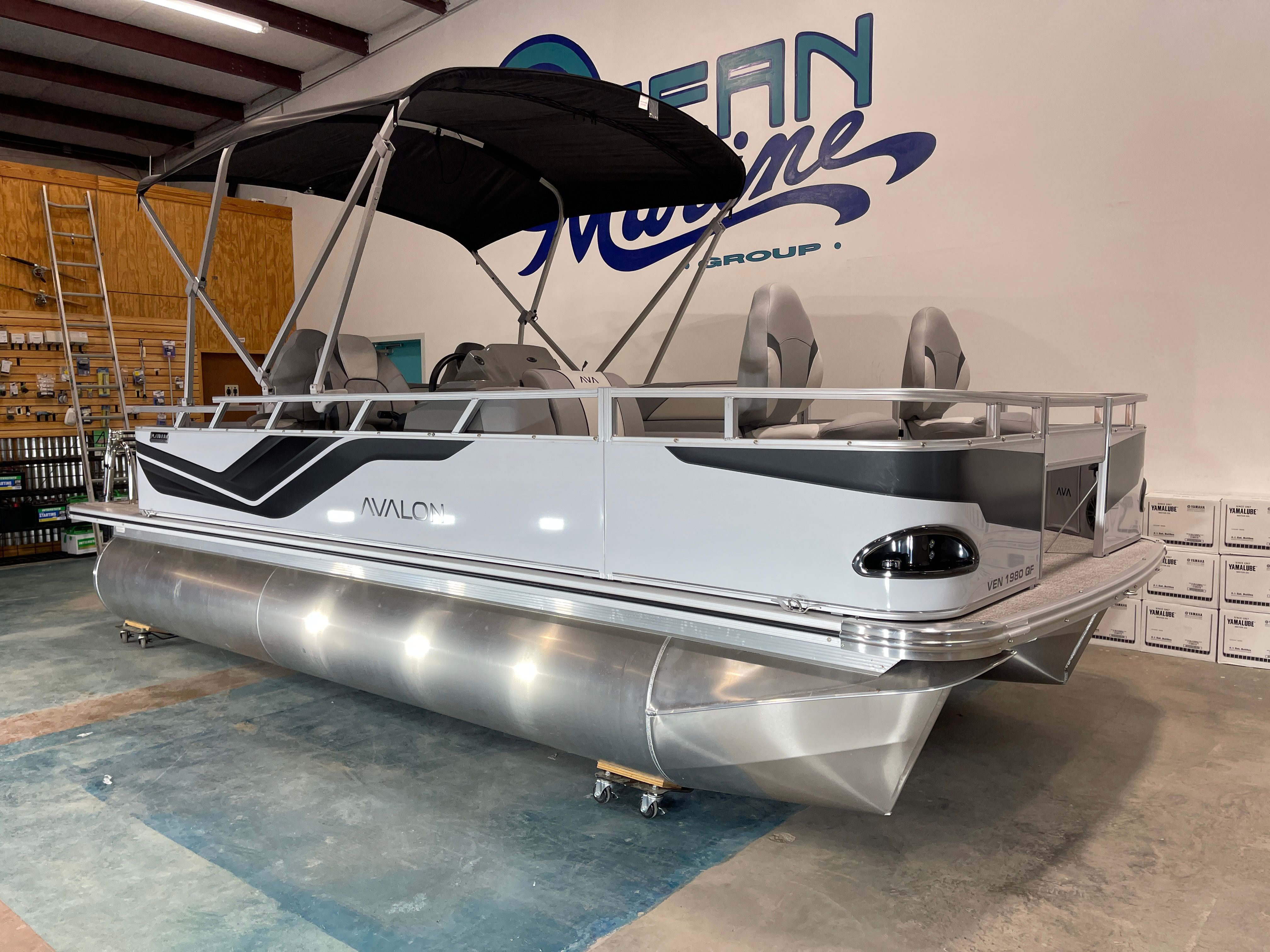 2026 Avalon Venture Quad Fish - 19' - 3