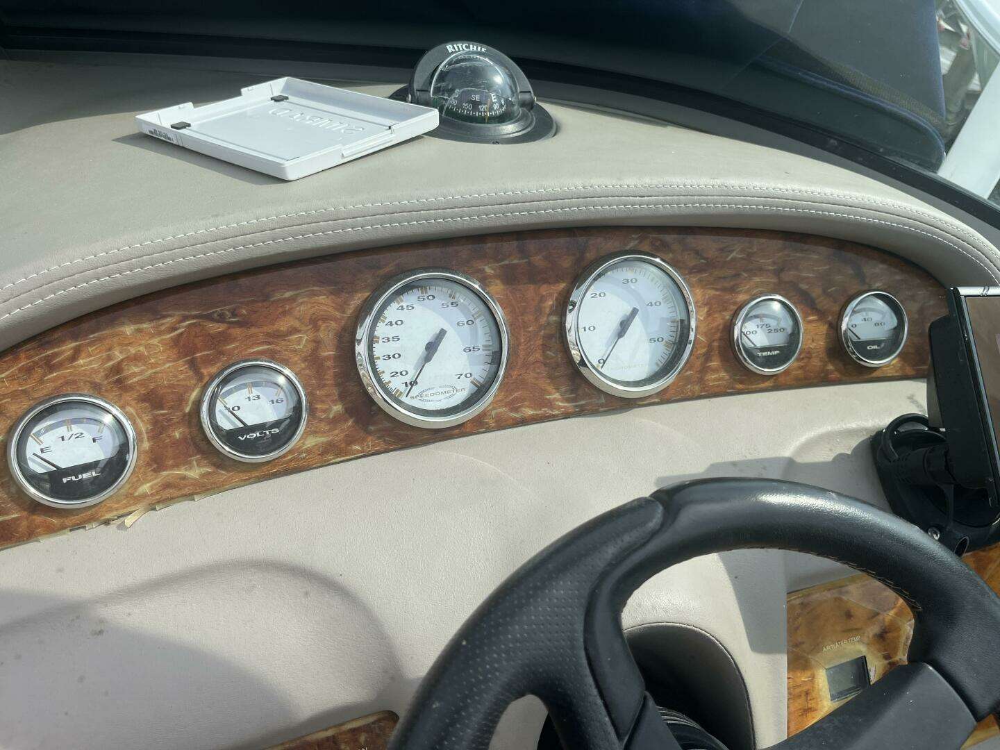 2002 Cobalt 282 - Image 31