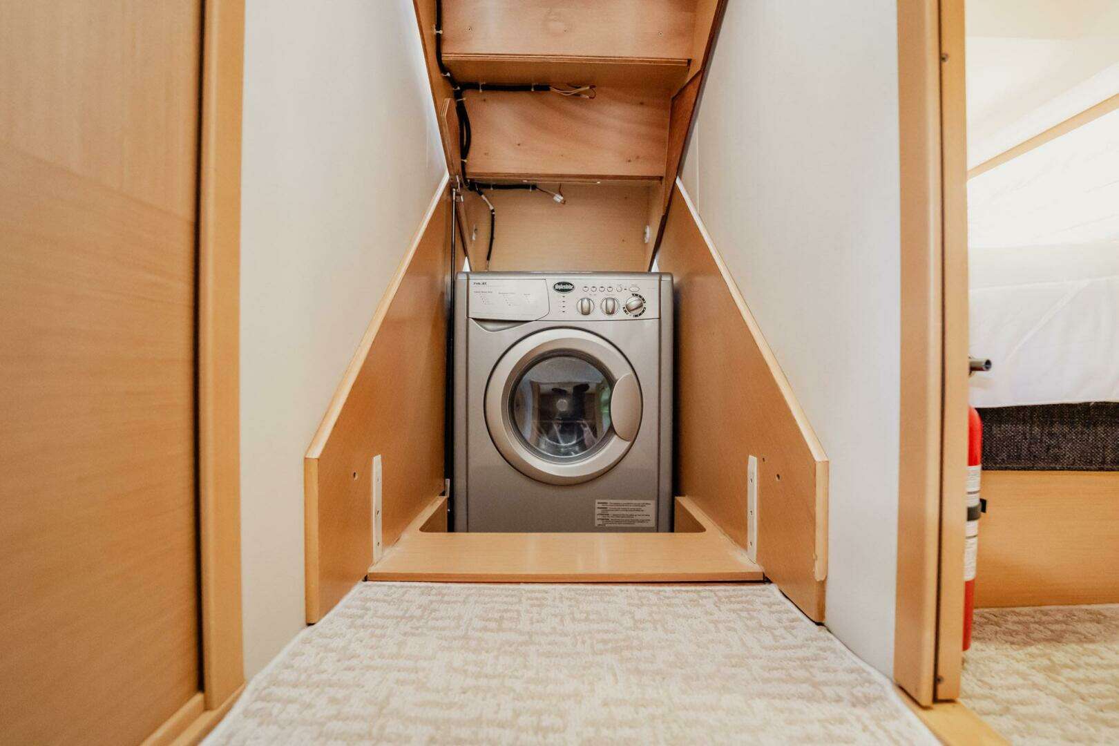 2013 Prestige 500 S - Image 50