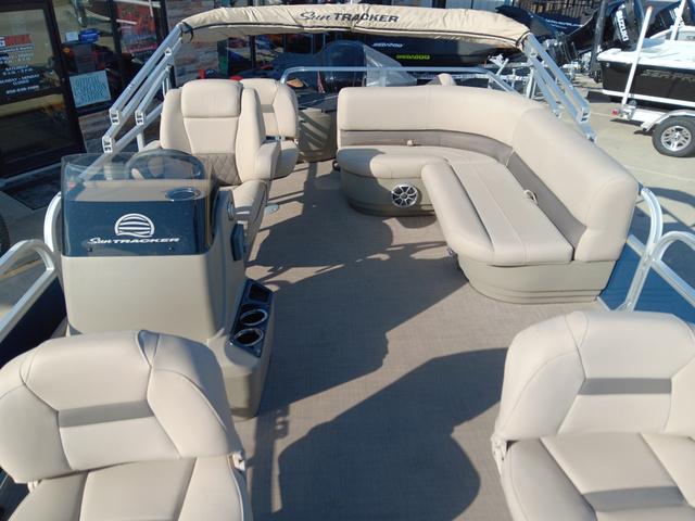 2024 Sun Tracker Bass Buggy 18 DLX - 6
