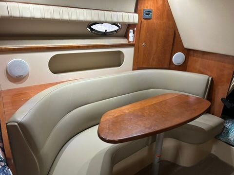 2005 Cruisers Yachts 280 CXI - 7