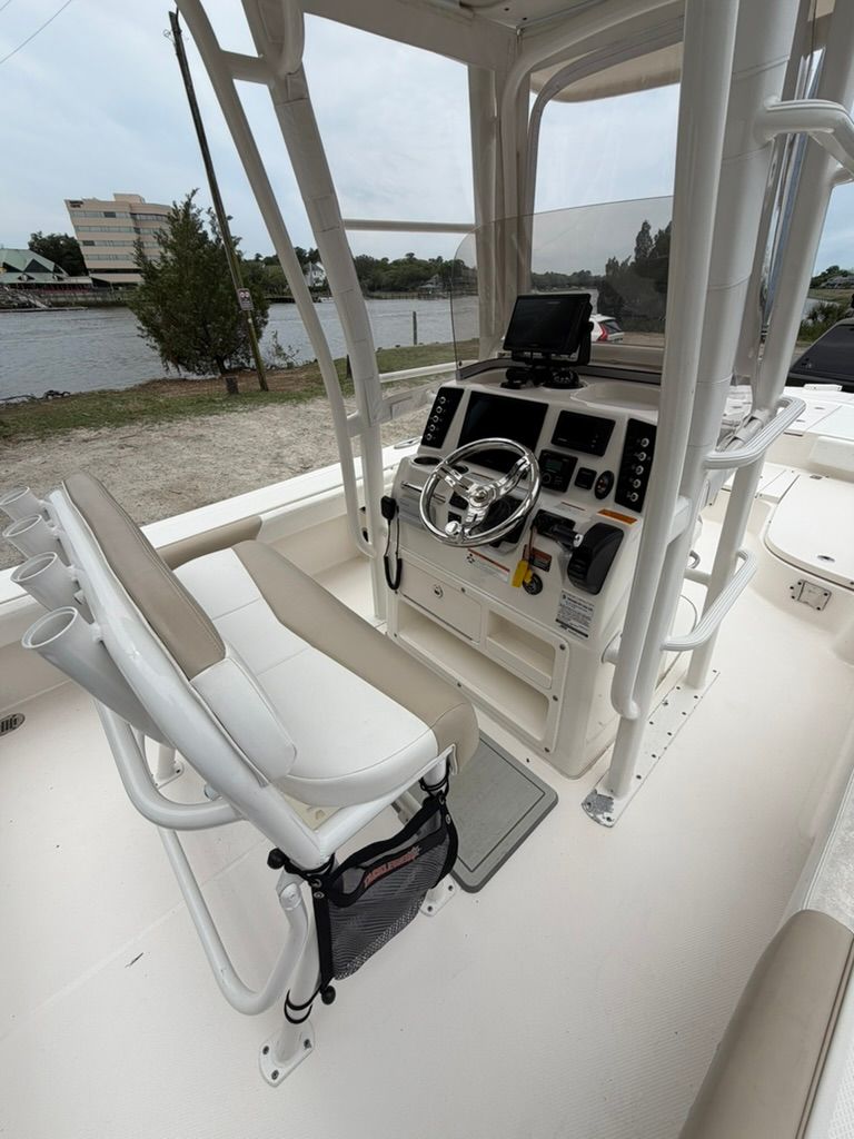 Interior view of a 2018 Robalo 246 Cayman SD boat.