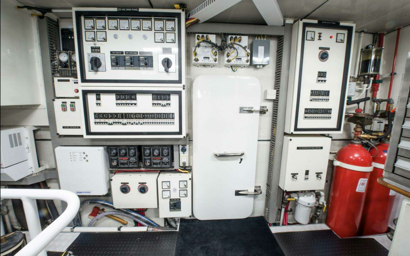 2008 Cheoy Lee 95 Motor Yacht - Image 63