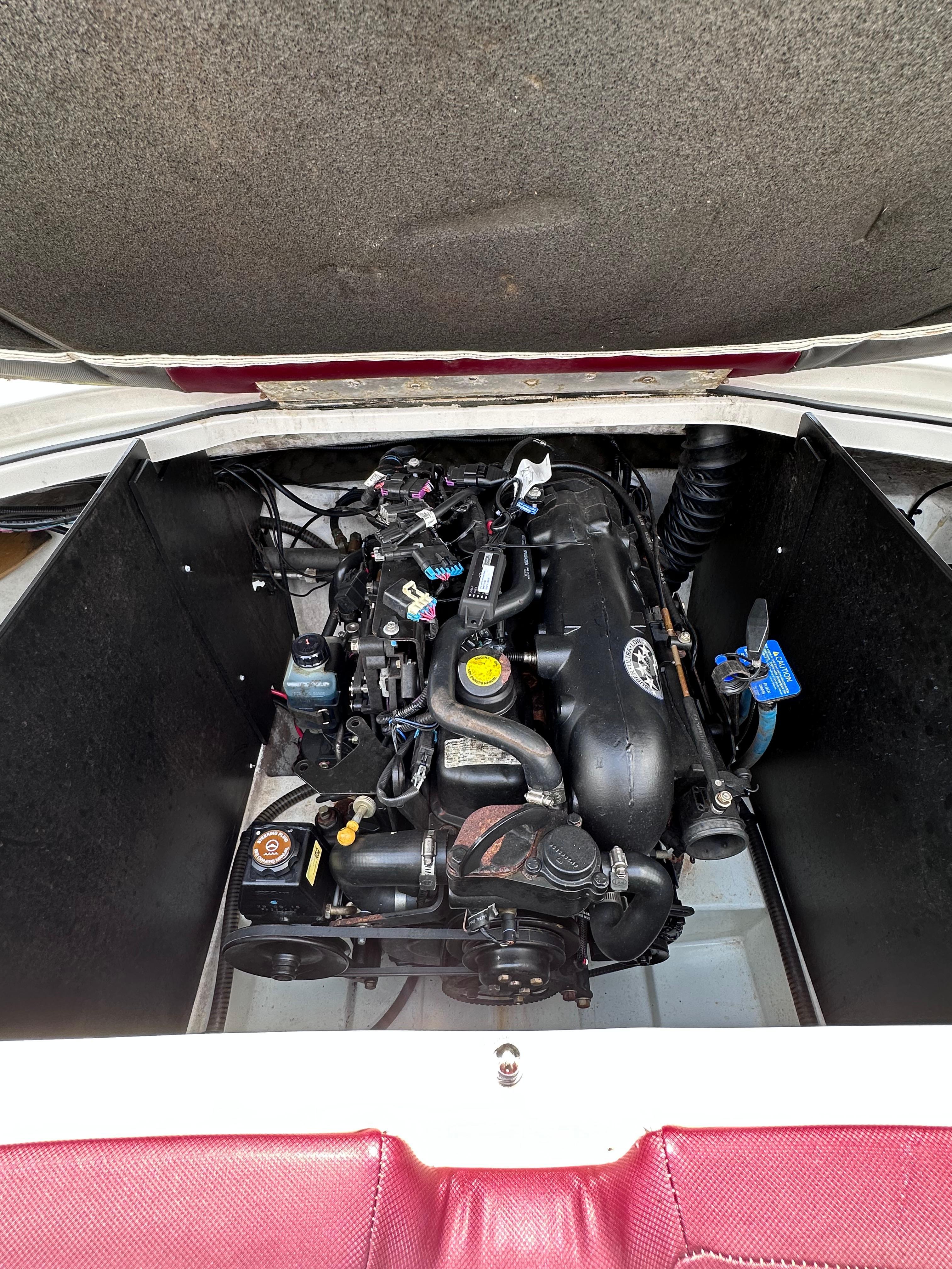 2016 Tahoe 400 TF - 9