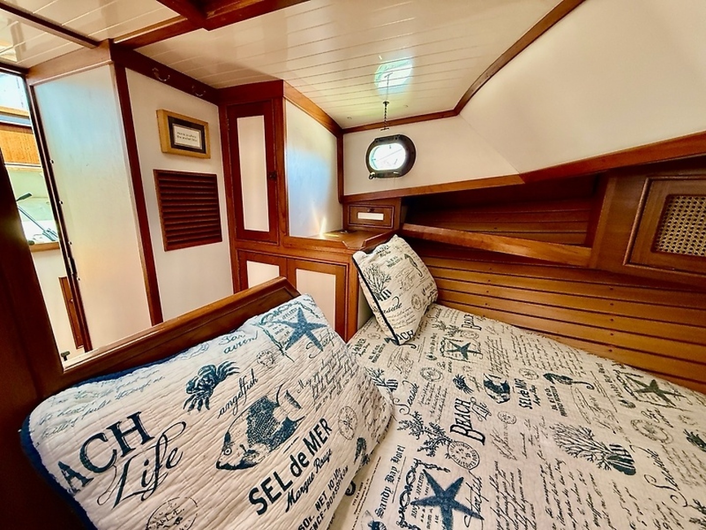 1993 Shannon Custom Downeast 36 - Image 48