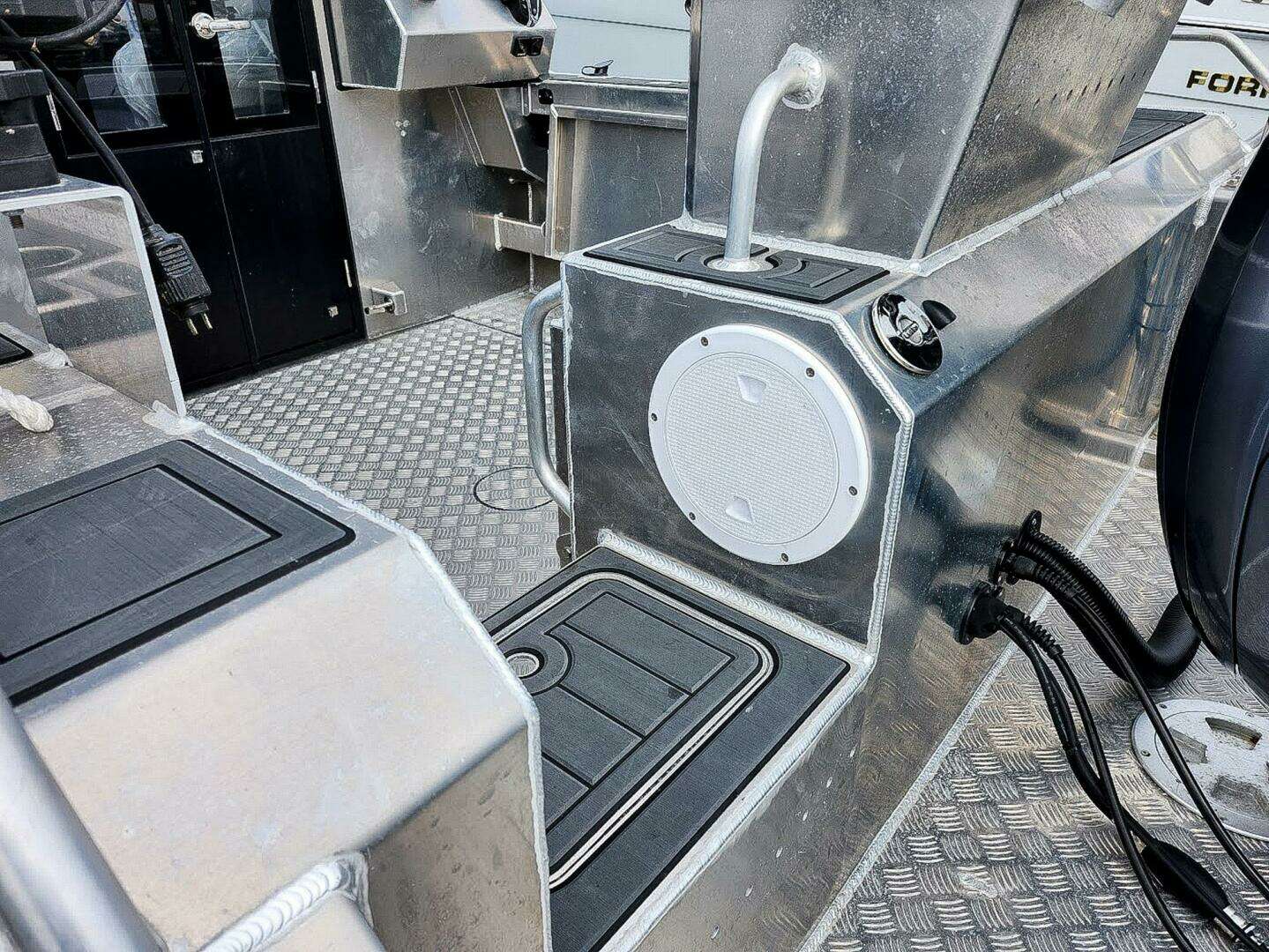 2024 Aluminum Cruiser Profisher 750 - Image 19