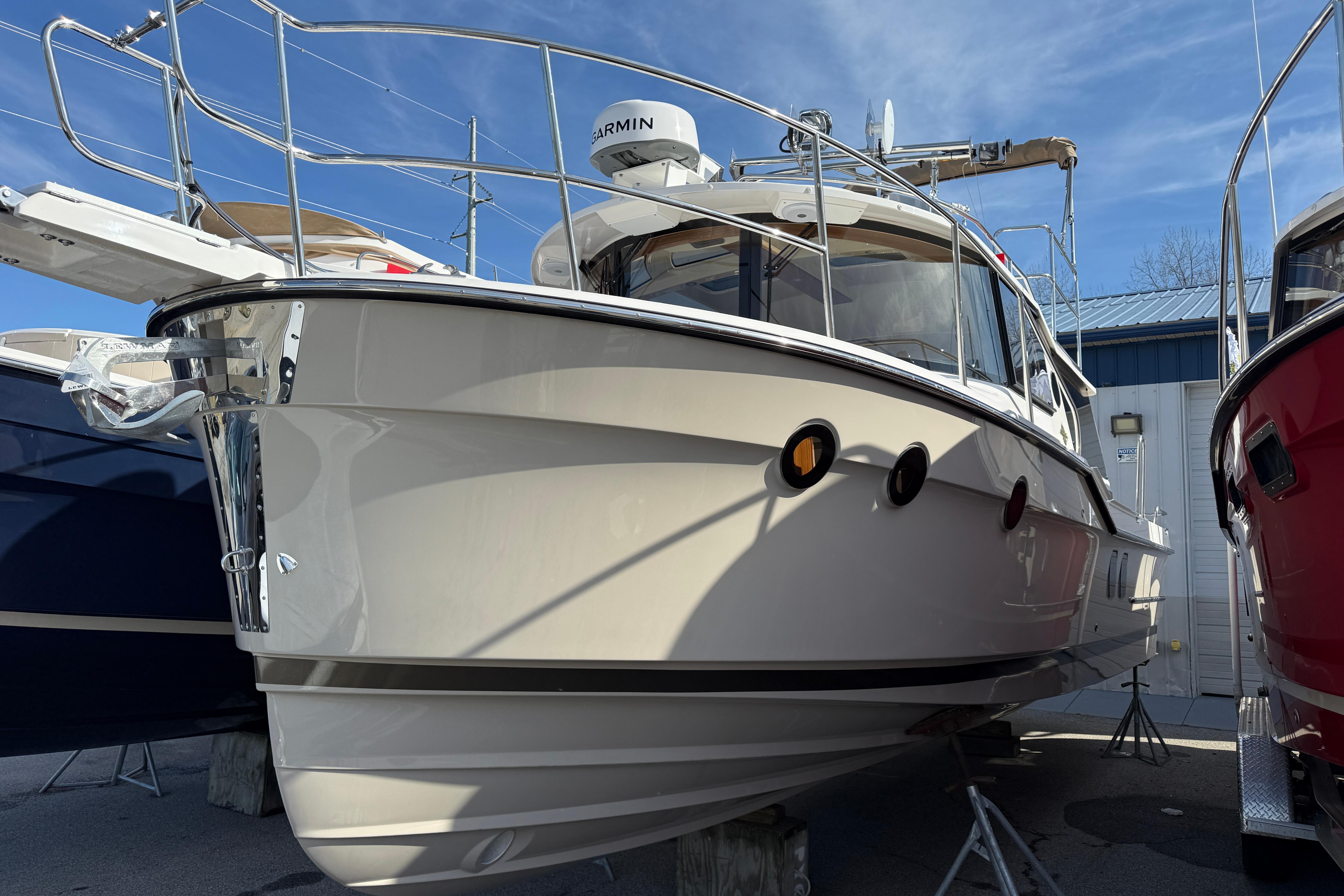 2026 Ranger Tugs R-29 CB