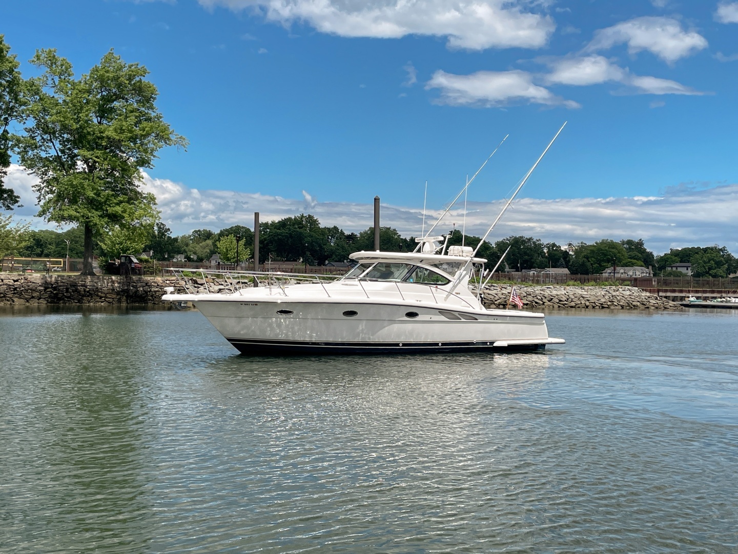 2004 Tiara Yachts 3800 Open - Image 7