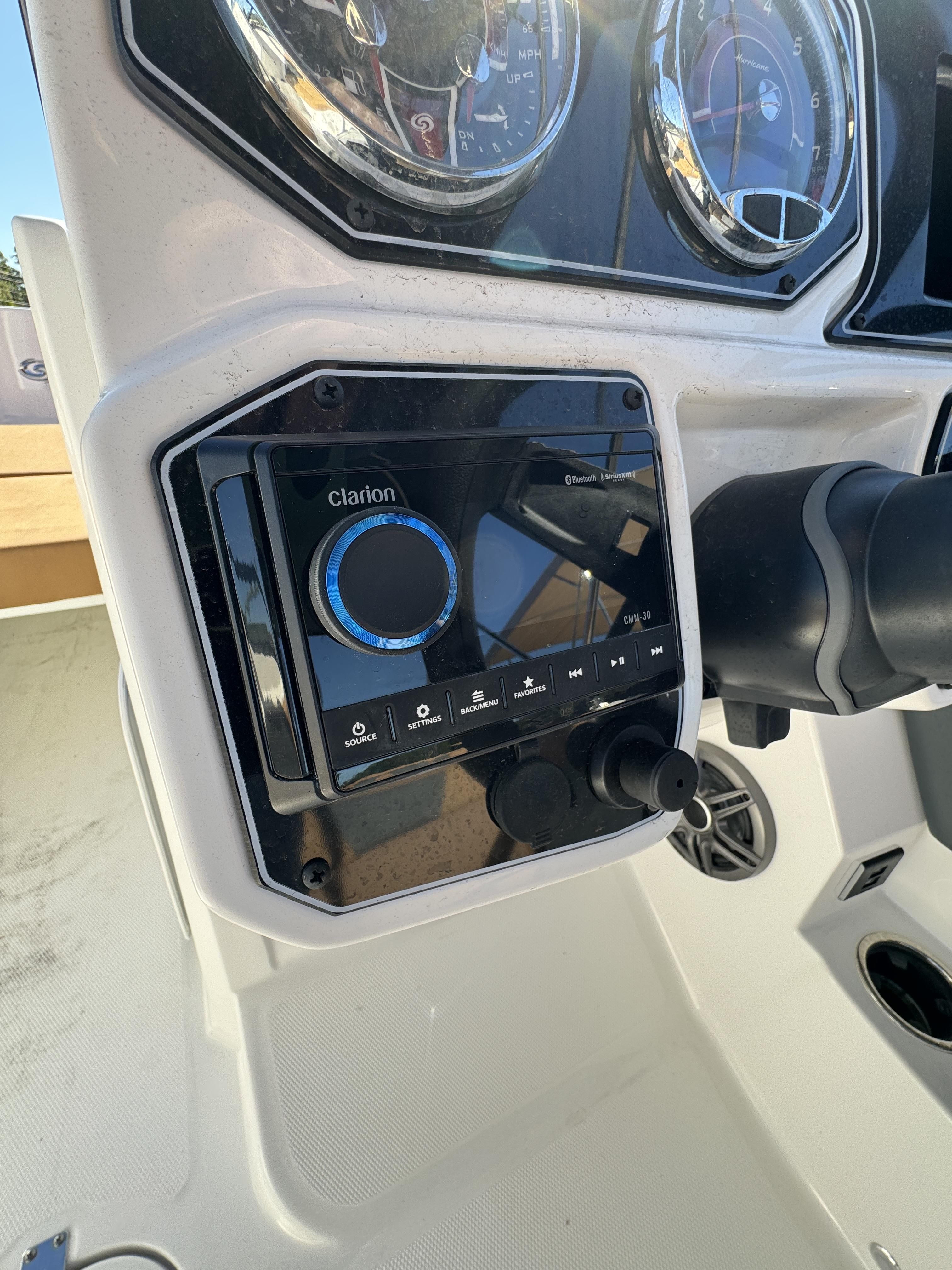 2026 Hurricane SunDeck OB SD 2050 OB - 29