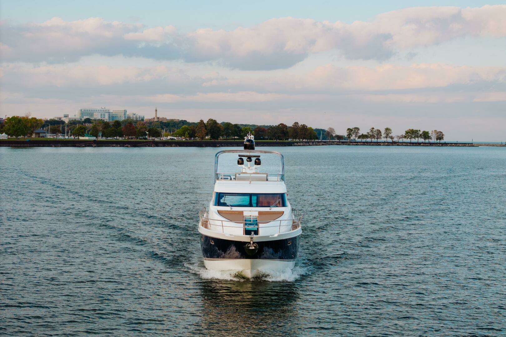 2011 Fairline 65 Squadron - Image 6