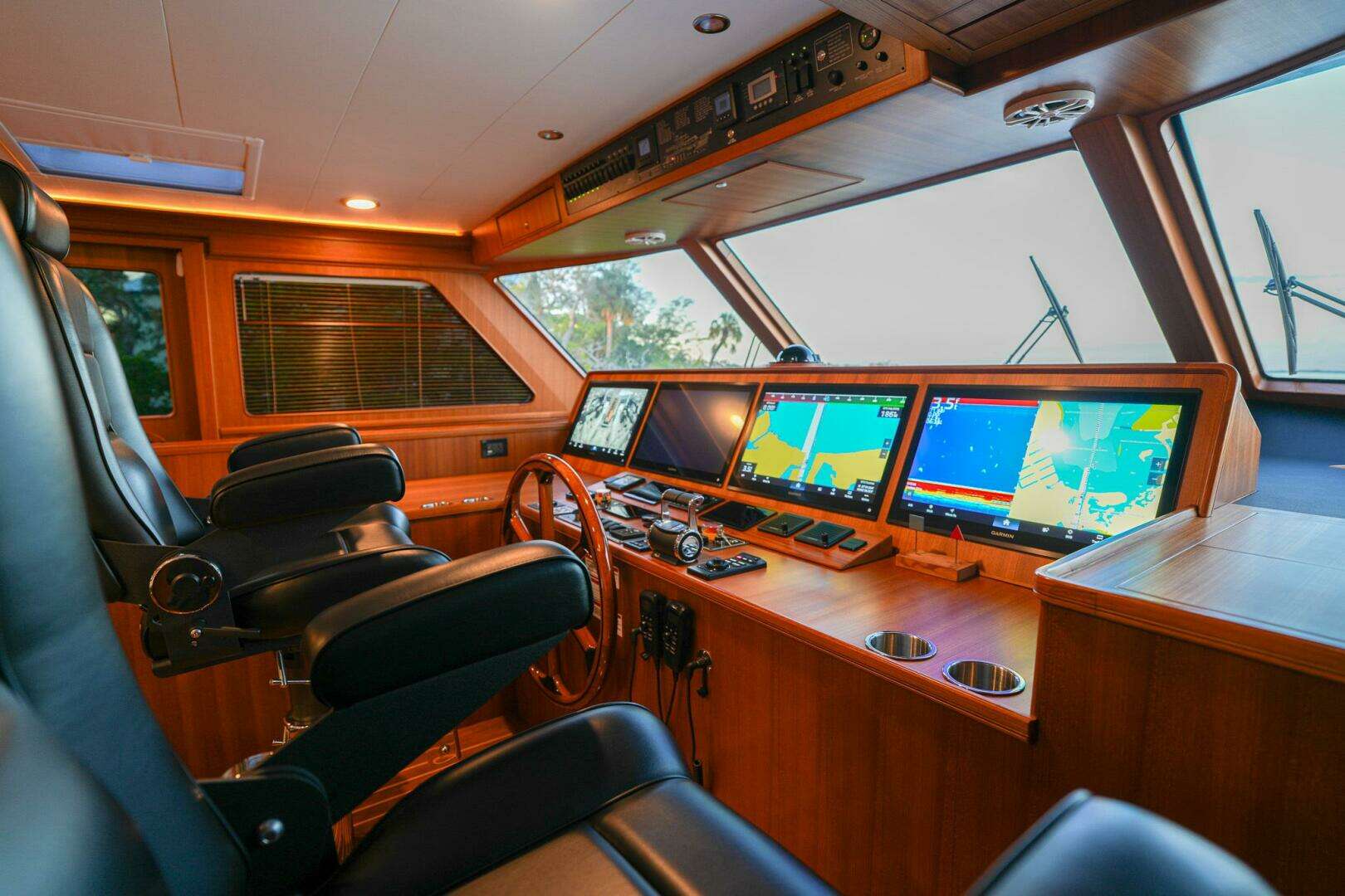 2025 Marlow Explorer 70E-CB - Image 41