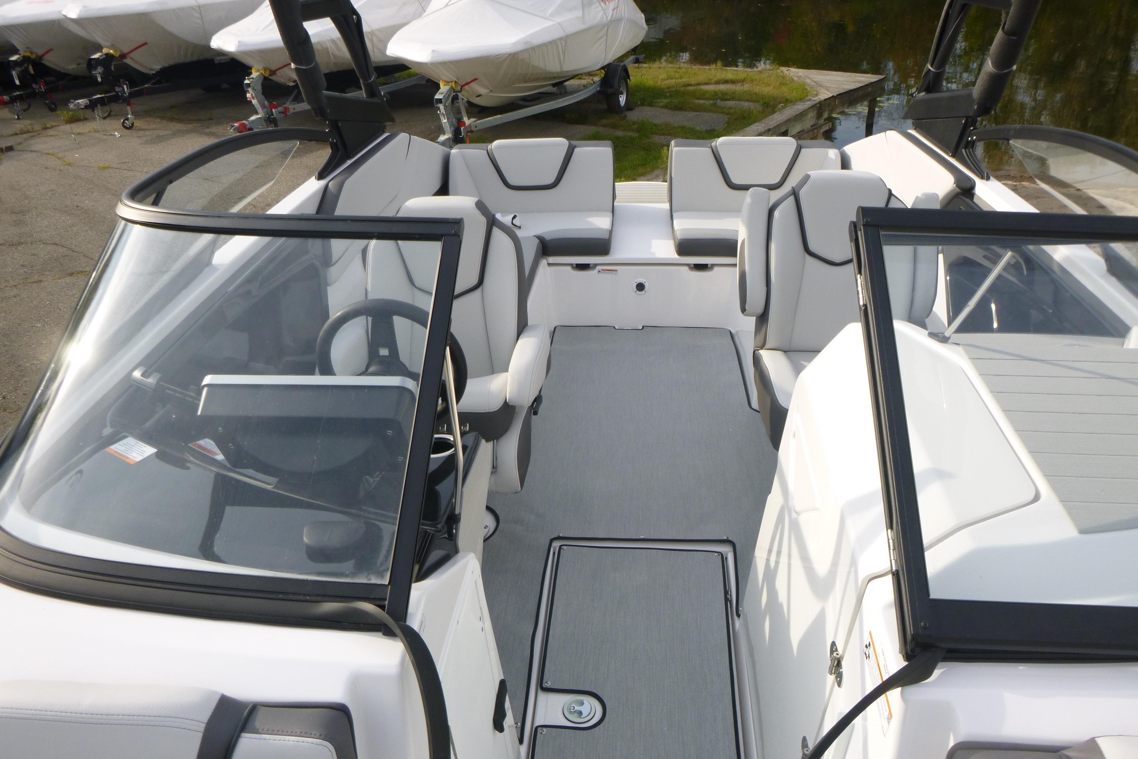2026 Yamaha Boats AR250 interior with sleek seating and modern design.