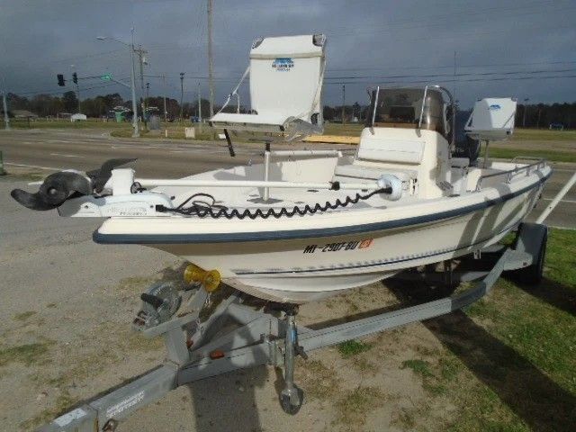 2003 Key West 196 Center Console - 2