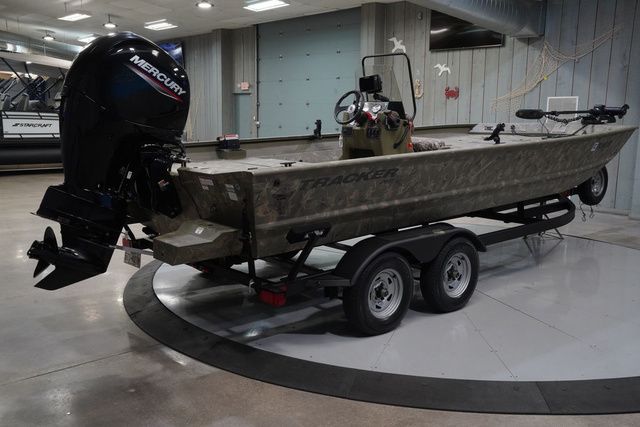 2023 Tracker Grizzly 2072 CC - 8
