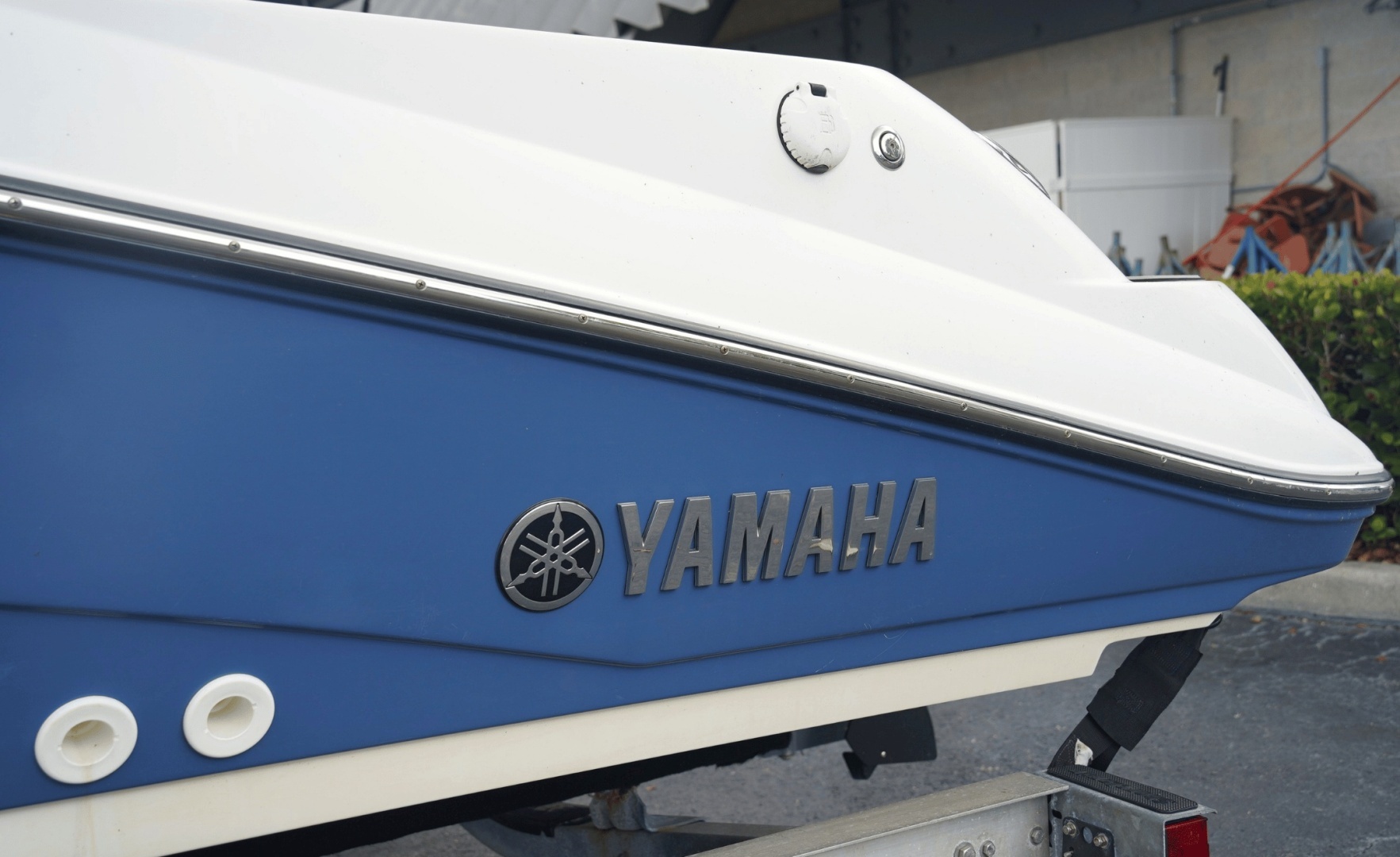 2018 Yamaha Boats 195 FSH - Image 4