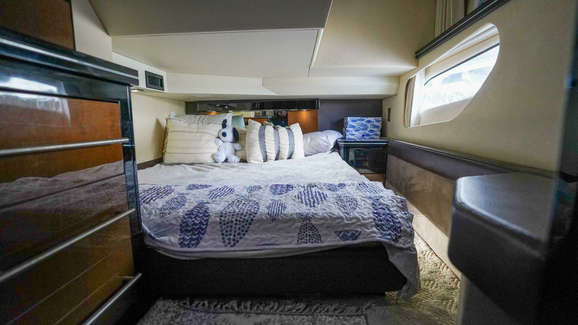 2009 Marquis 500 Sport Bridge - Image 22