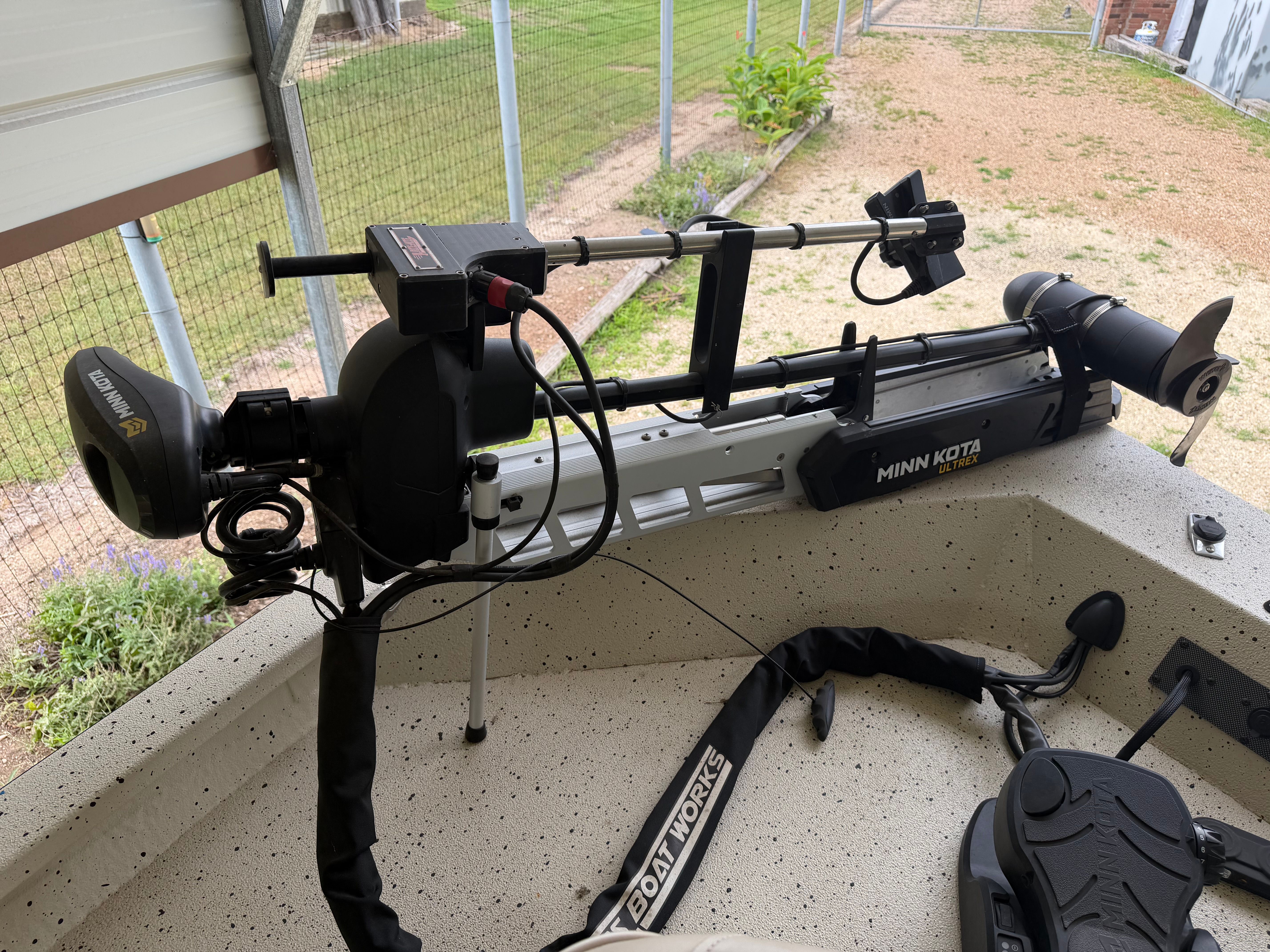 2017 Xpress H20B Bay - 38