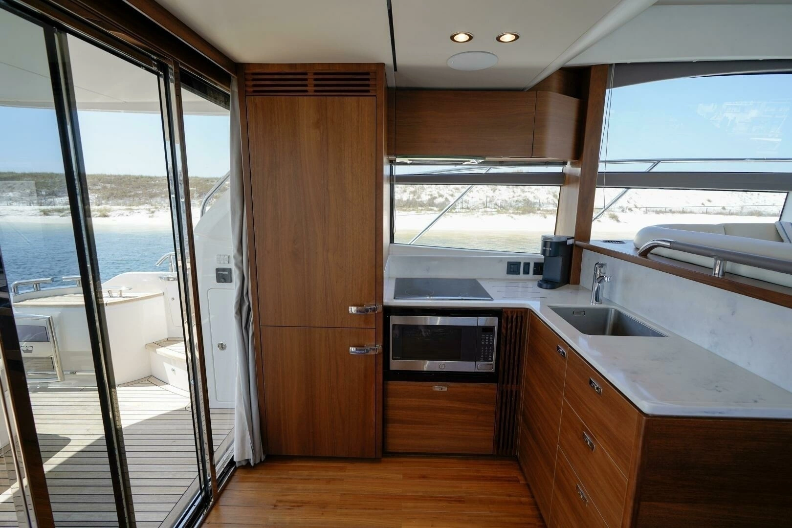 2021 Princess F50 - Image 2