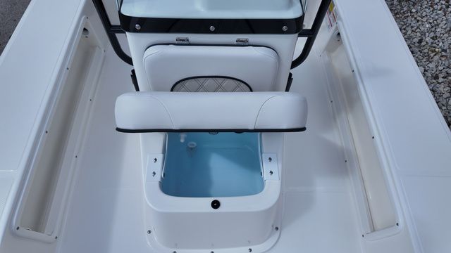 2026 Spyder FX17 Flicker - 35