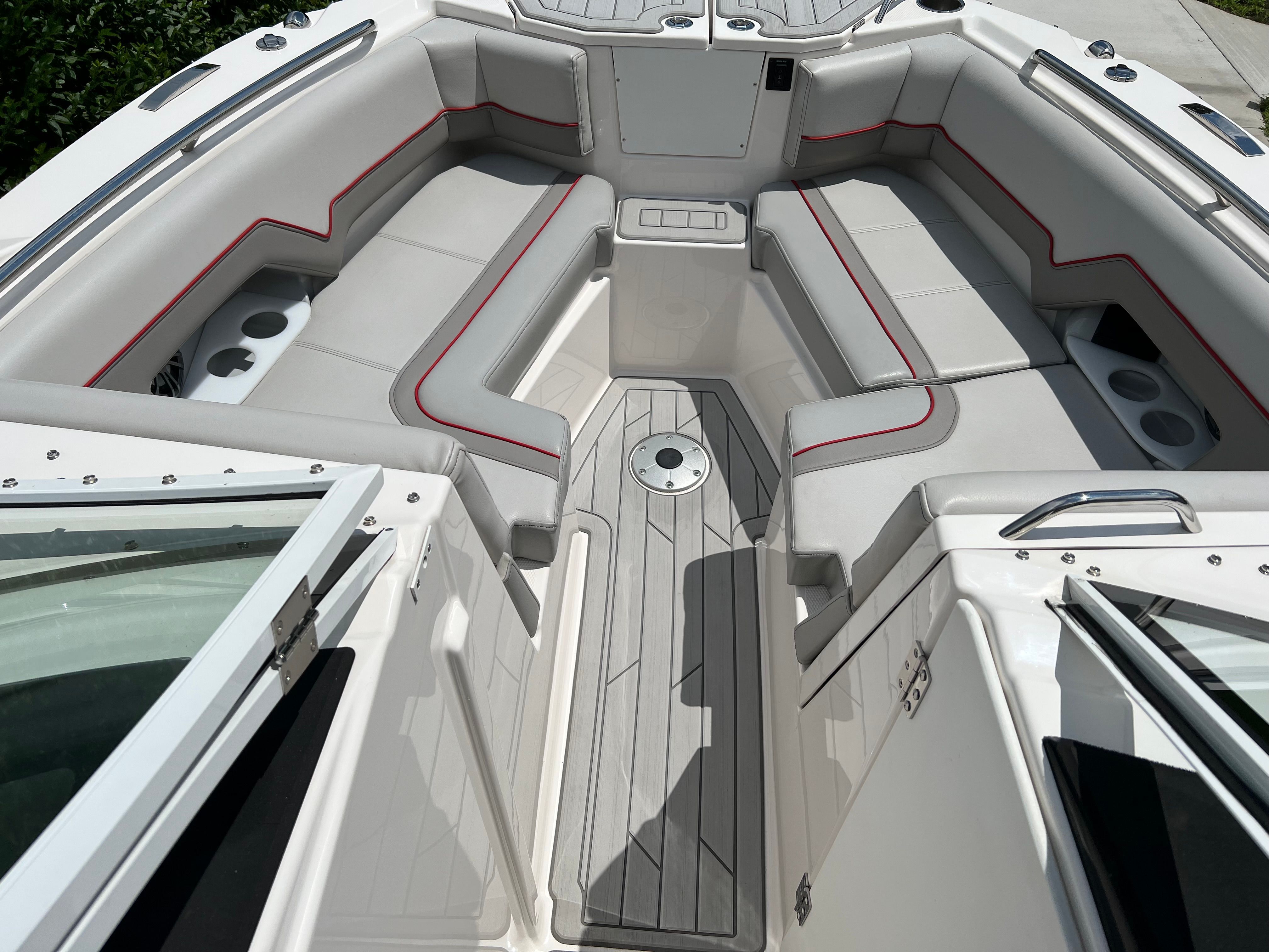 2023 Solara S 250DC - 17