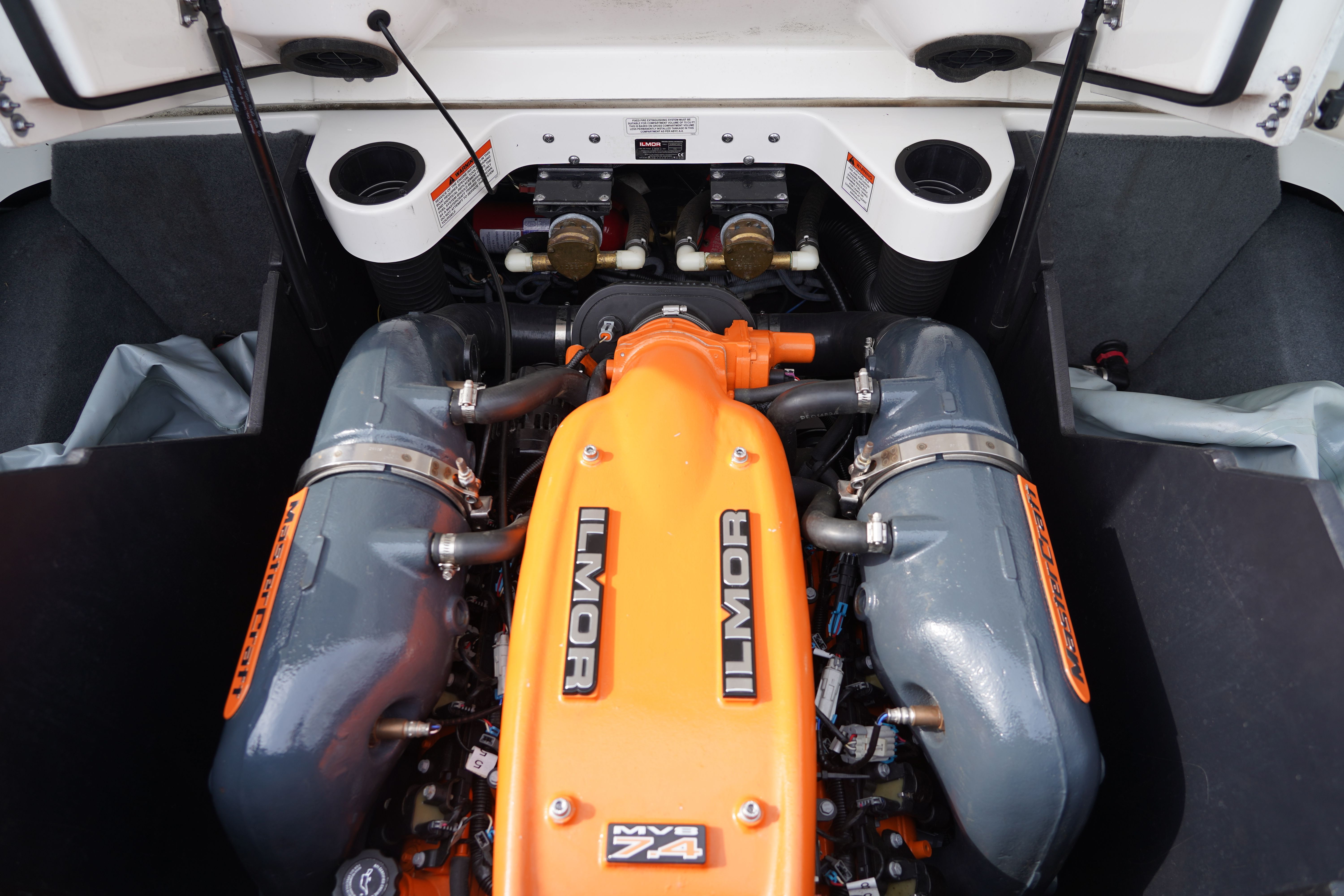 2016 MasterCraft X26 - 23