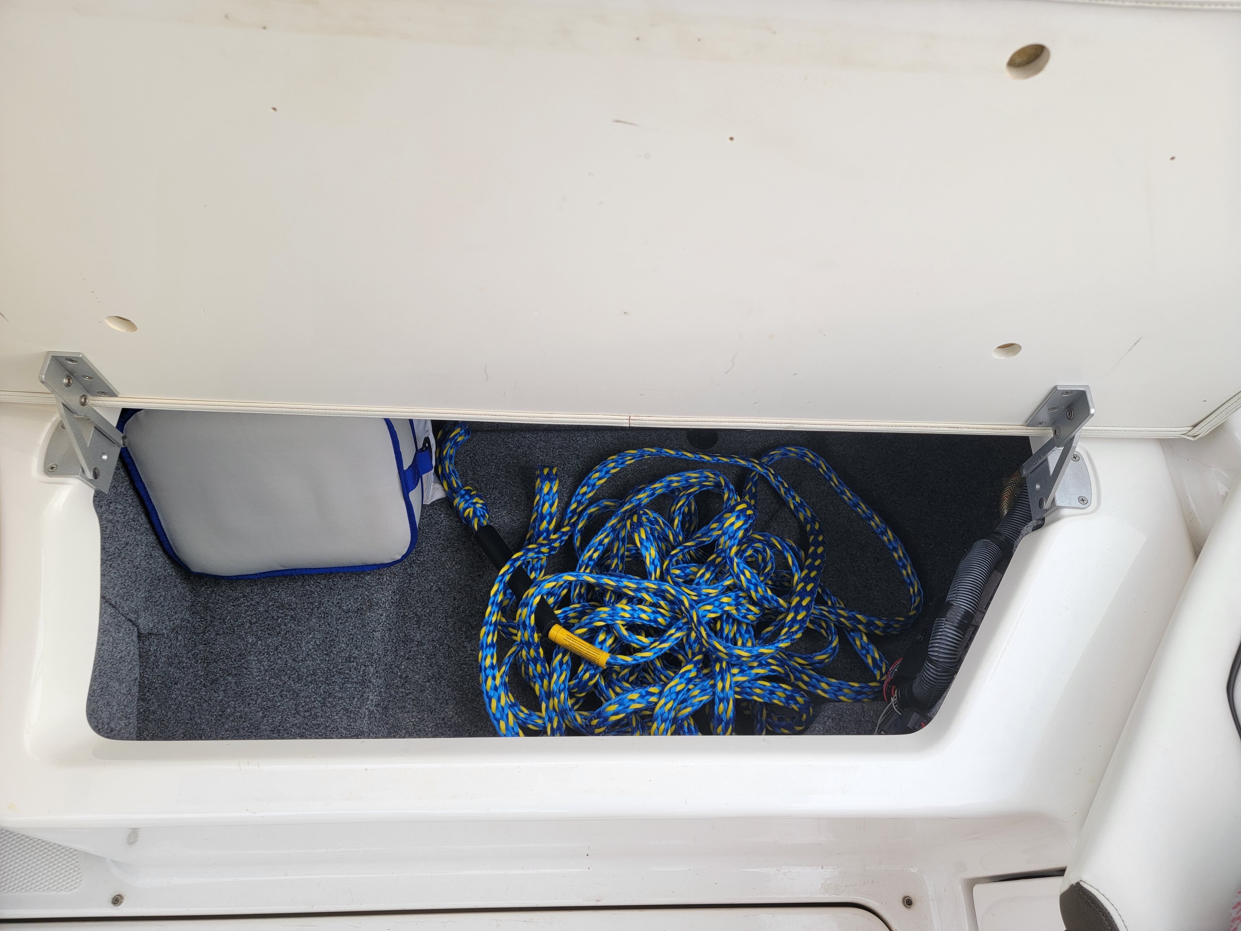 2015 Yamaha Boats 242 Limited S - 50