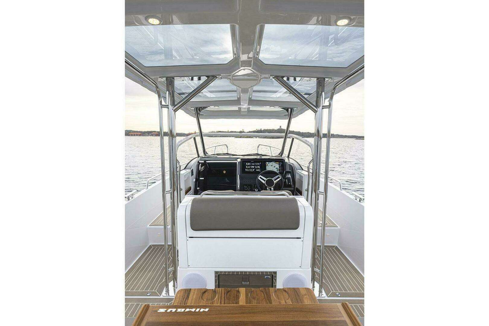 2025 Nimbus T9 - Image 7
