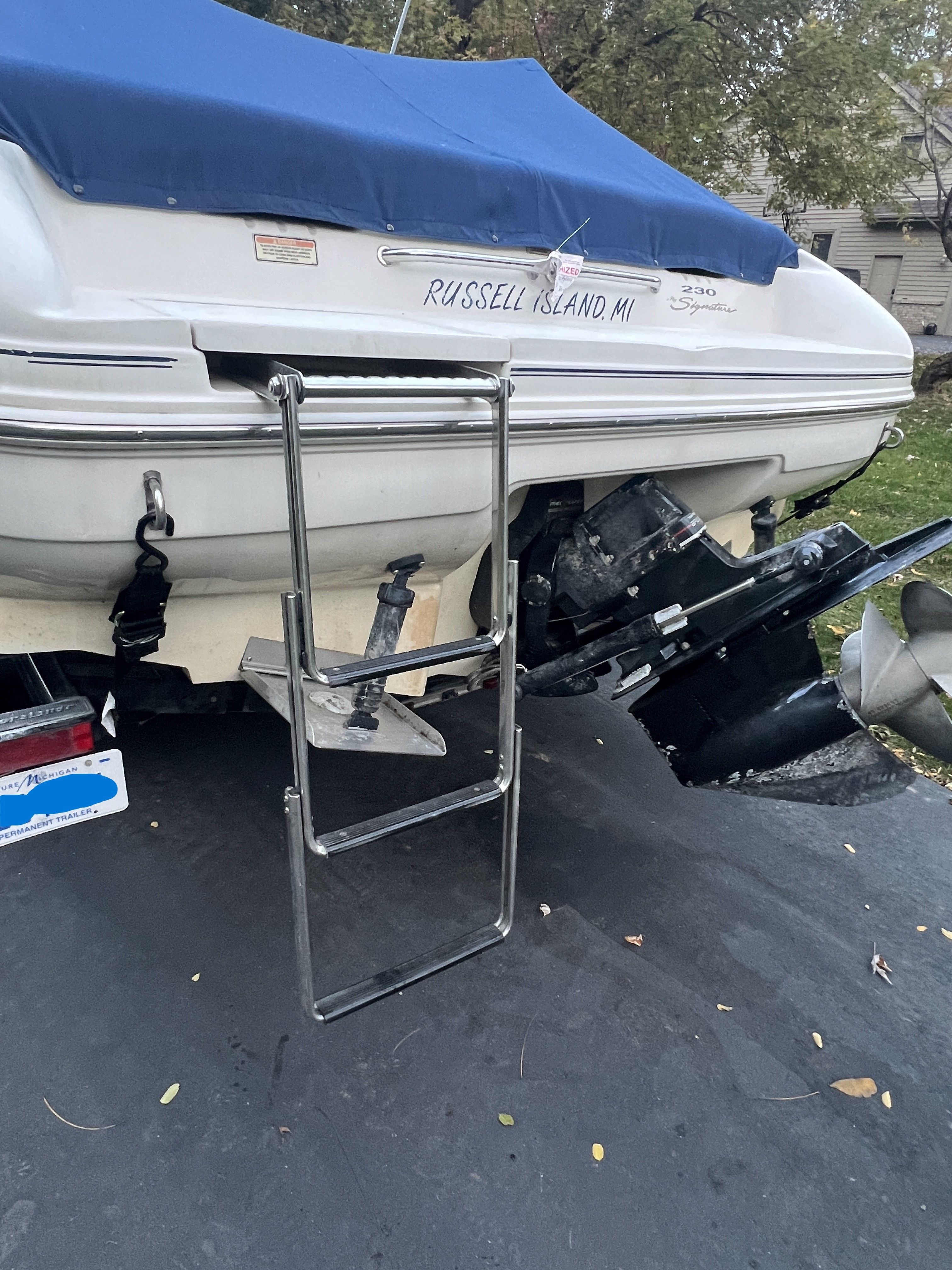 1999 Sea Ray 230 Overnighter - 28