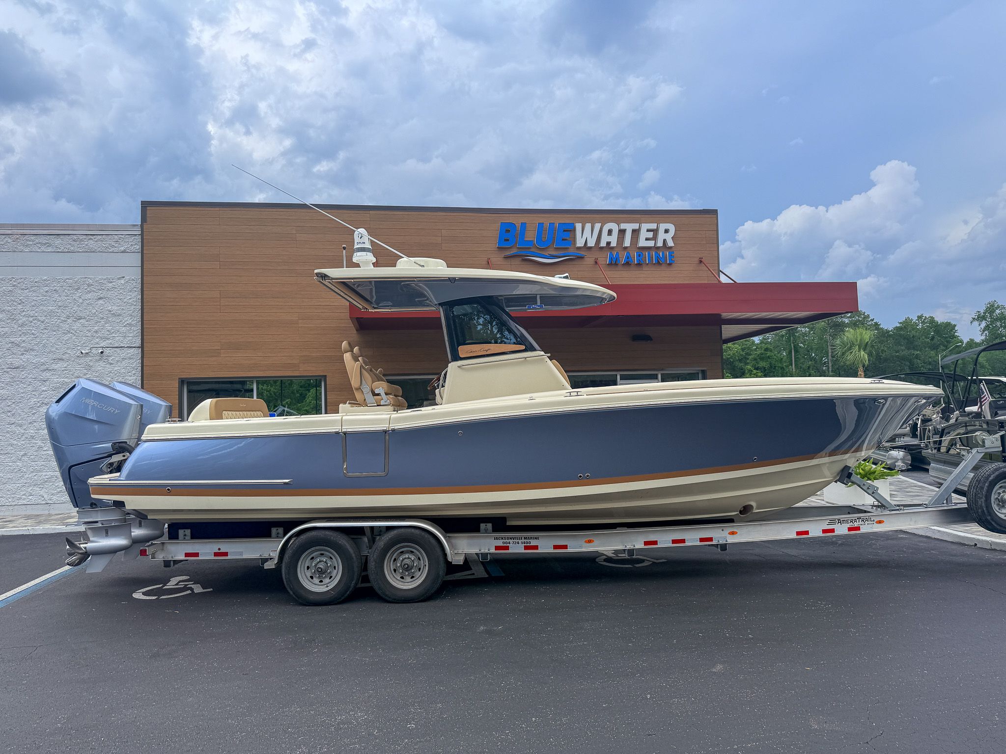2024 Chris-Craft Catalina 30 Heritage Edition - 12