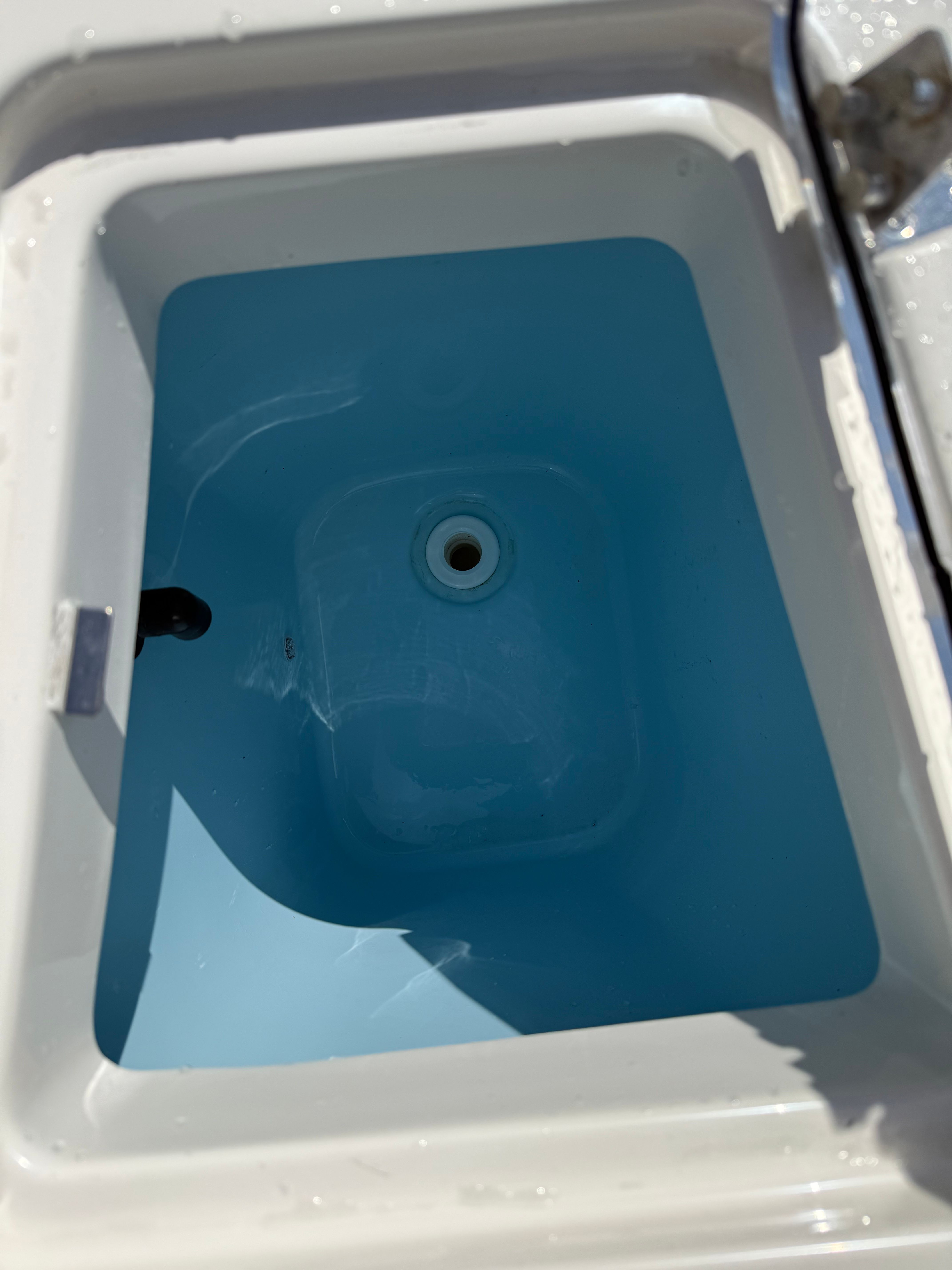 2022 Cobia 240 Dual Console - 39