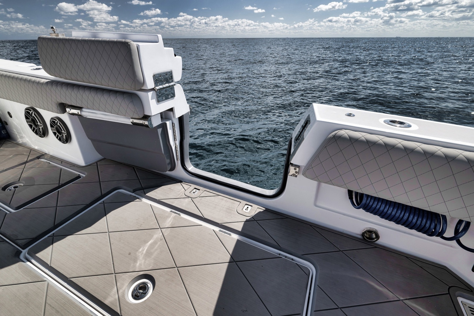 2025 HCB 53 Suenos - Image 18